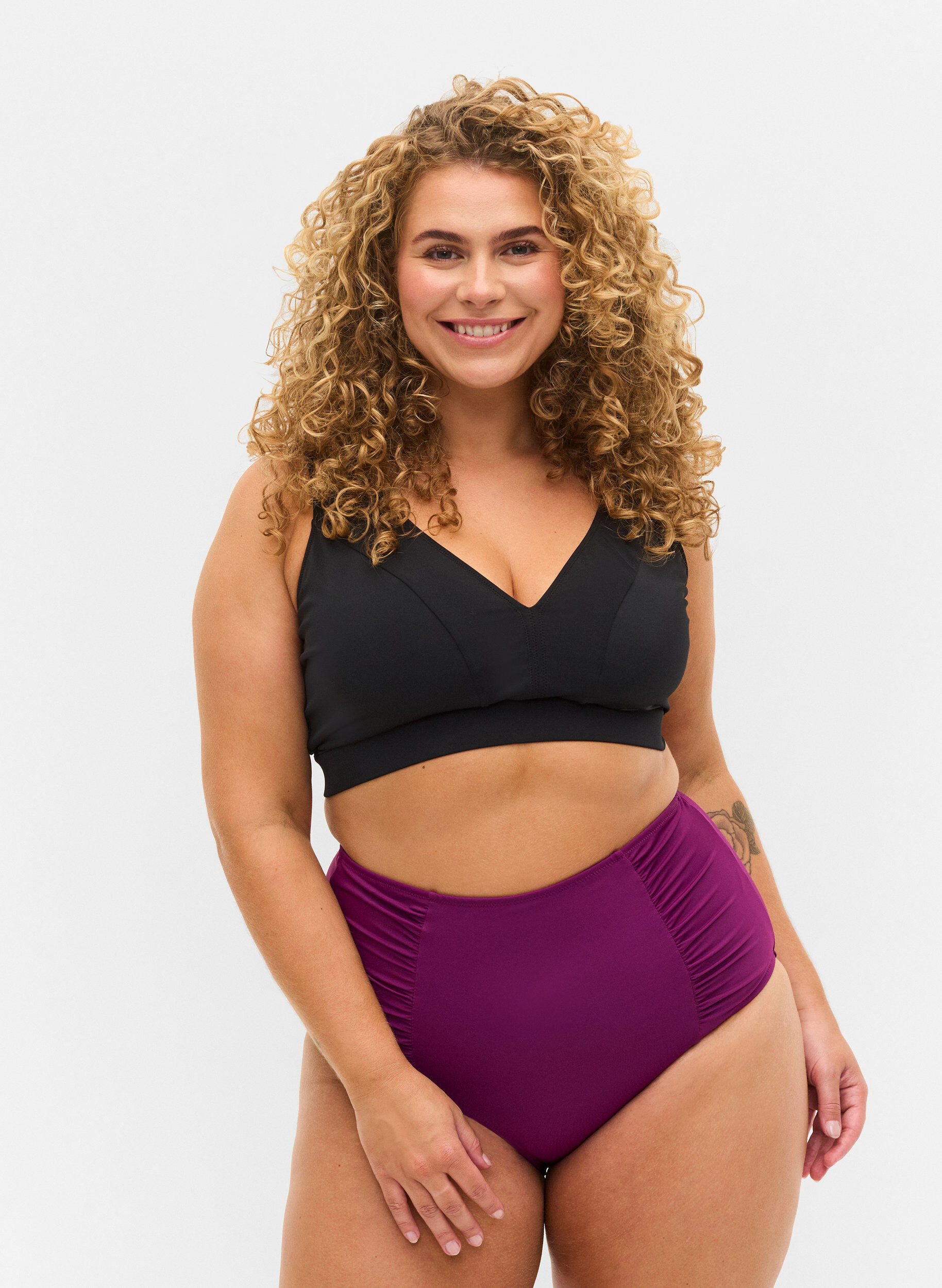 Zizzi Bikinibroekje met hoge taille en draperingen, Dark Purple, Model image number 0