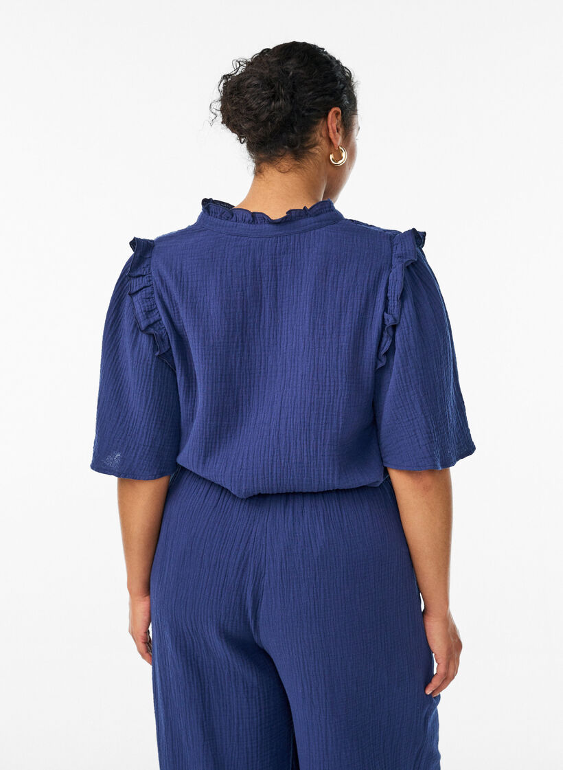 Blouse in katoen mousseline met broderie anglaise en 1/2 mouwen, Blauw, Model image number 2