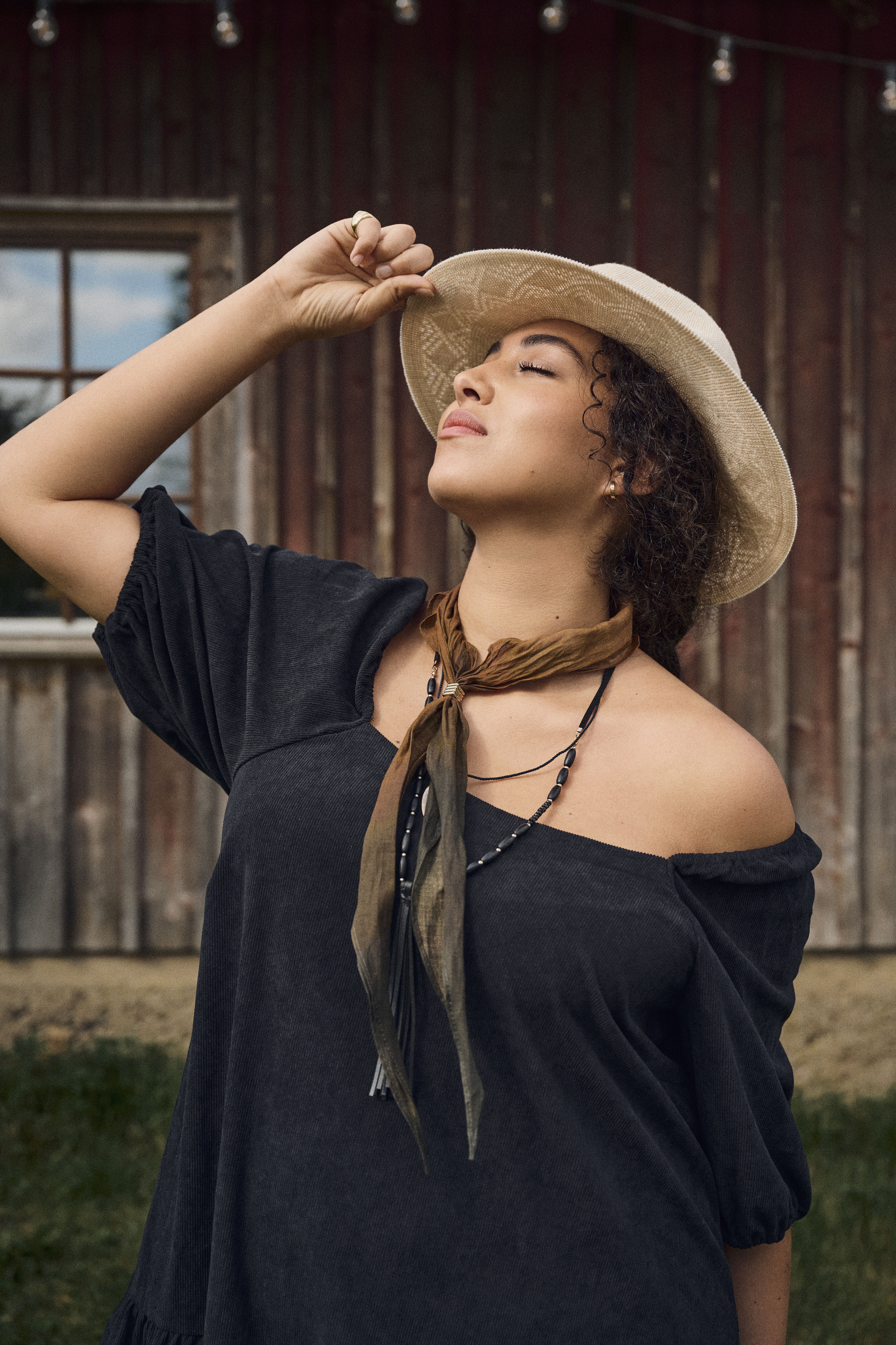 Zizzi Fluwelen jurk met vierkante halslijn, , Model