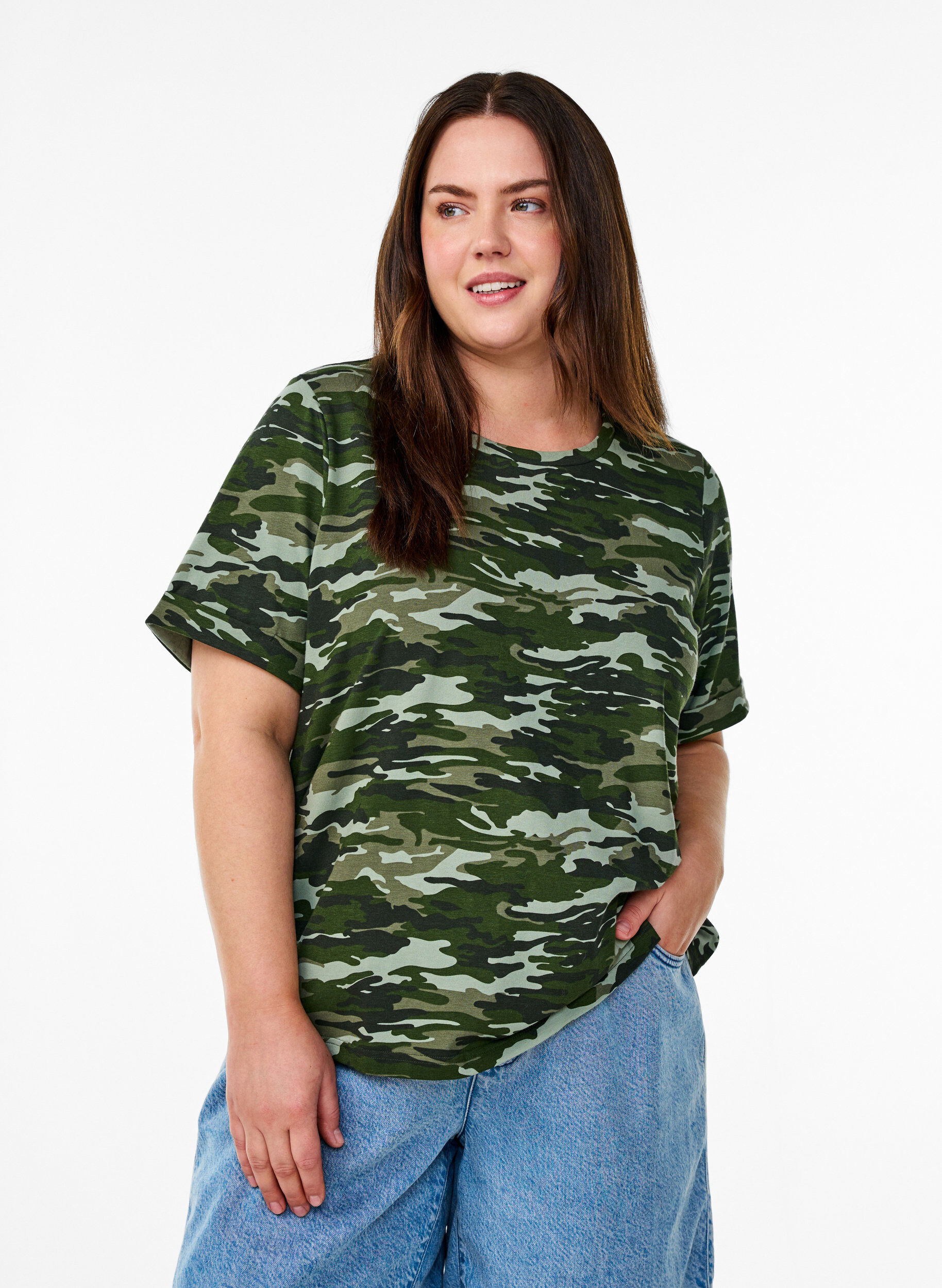 Zizzi T-shirt met ronde hals en all-overprint, Groen, Model image number 0
