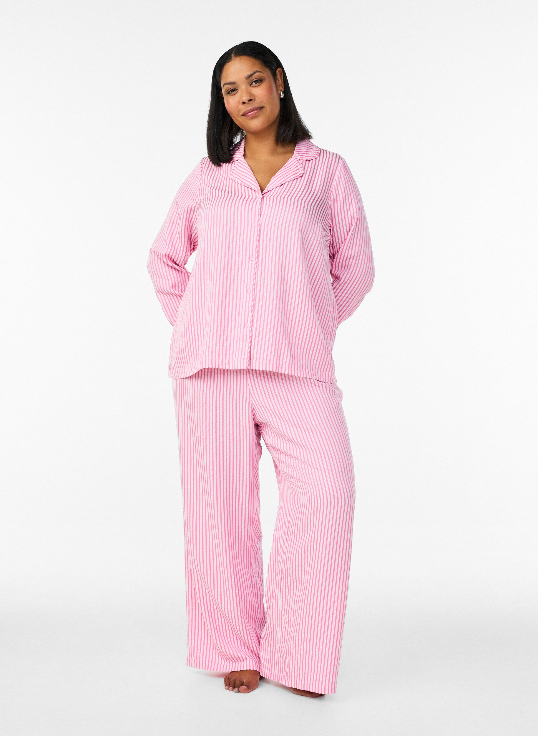 Zizzi Seersucker-pyjamahemd met lange mouwen, Roze, Model image number 1