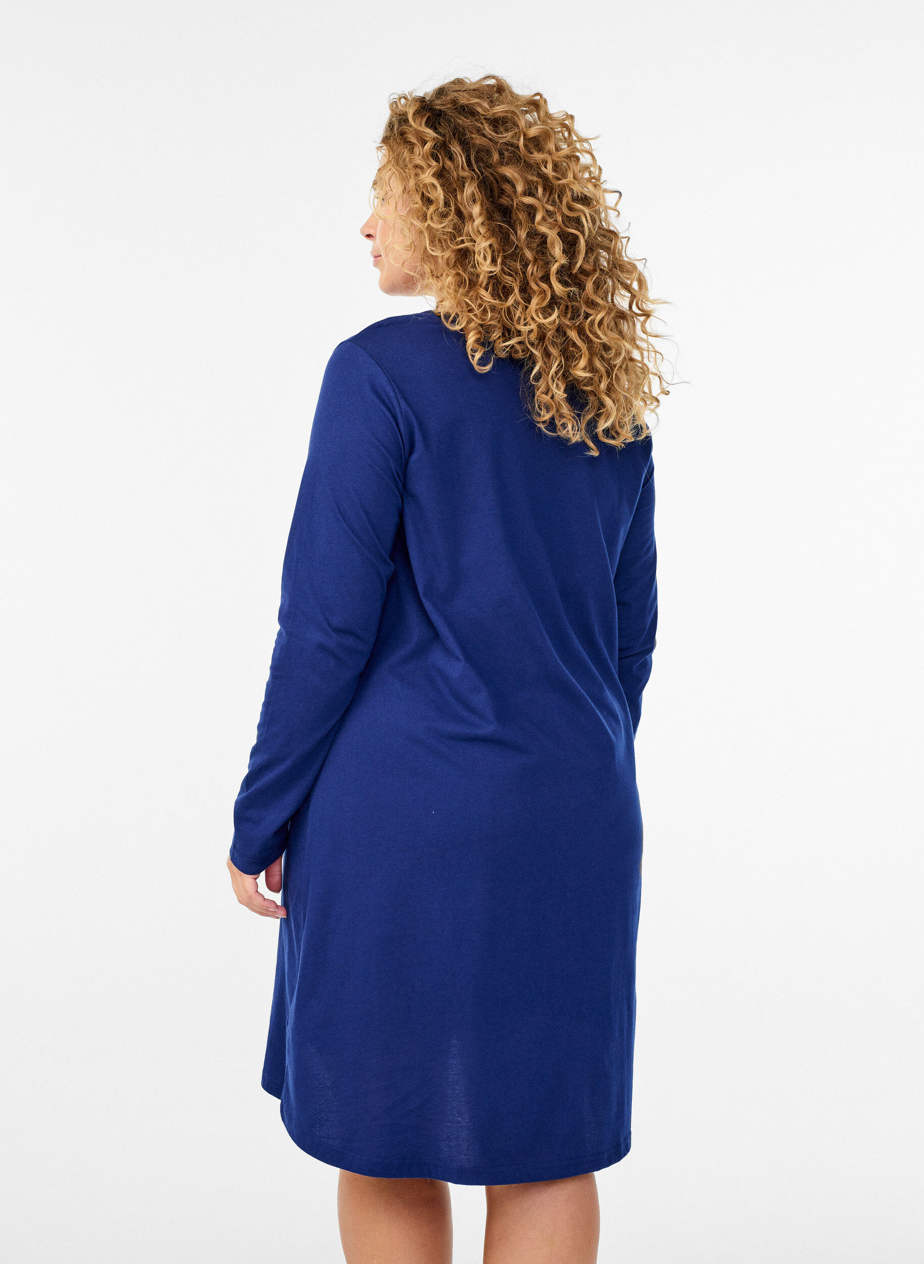 ZizziNachthemd met lange mouwen in biologisch katoen, Blauw, Model image number 2