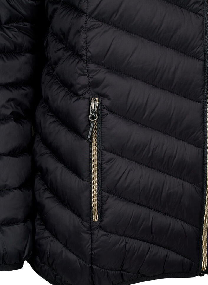 Gewatteerd lichtgewicht jack met capuchon, Zwart, Packshot image number 2