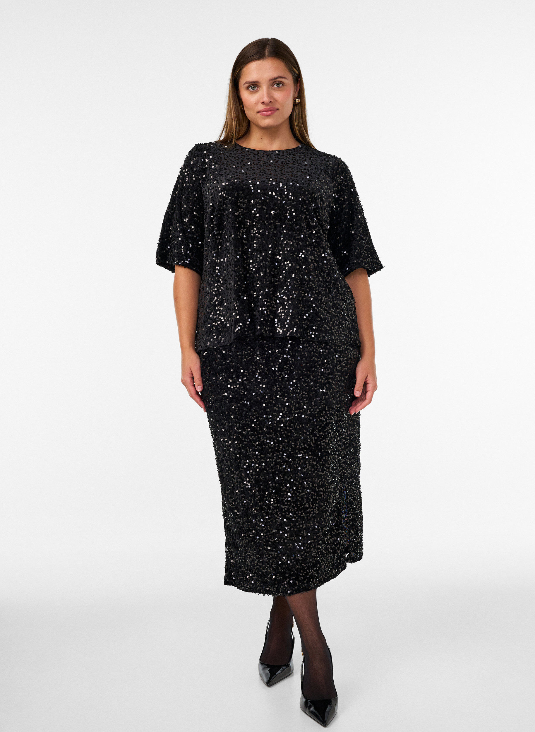 Midirok met pailletten en splitten, Zwart, Model