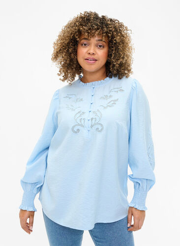 Blouse met ruches en broderie anglaise, Chambray Blue, Model image number 0