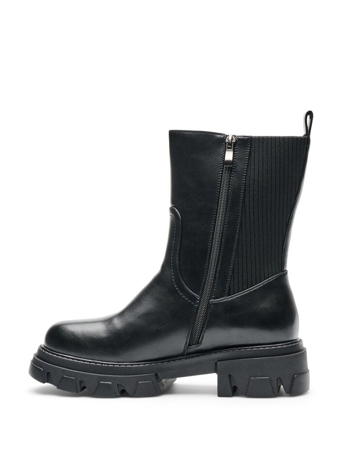 Chelsea boot met een chunky zool en geribde panelen, Zwart, Packshot image number 3