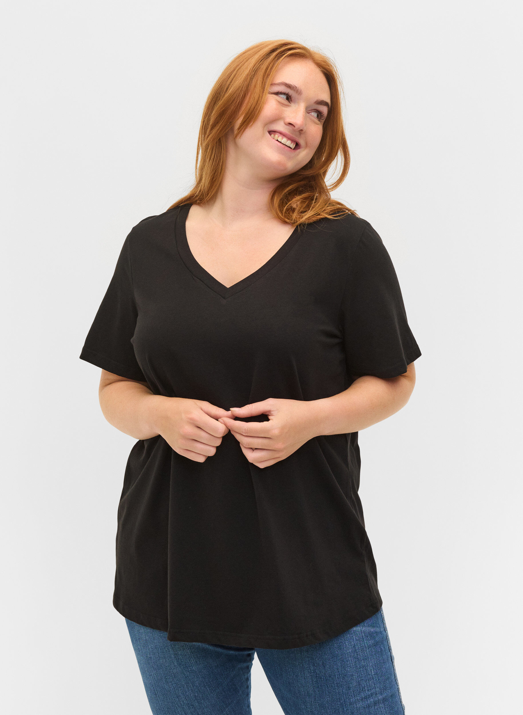 Zizzi Set van 2 basic t-shirts in katoen, Black/Black, Model image number 0
