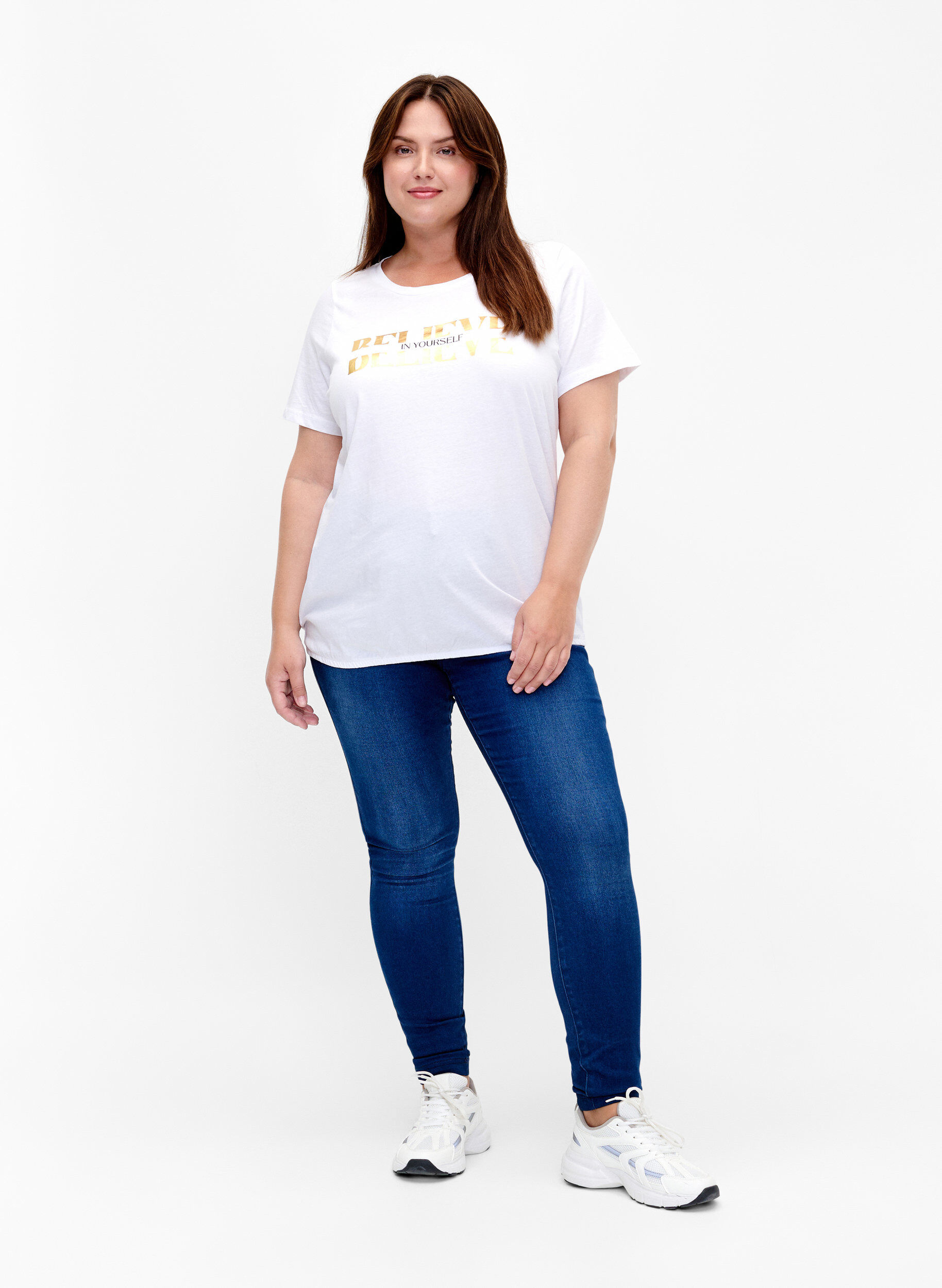 Zizzi Katoenen T-shirt met print, B. White w. Believe, Model image number 2