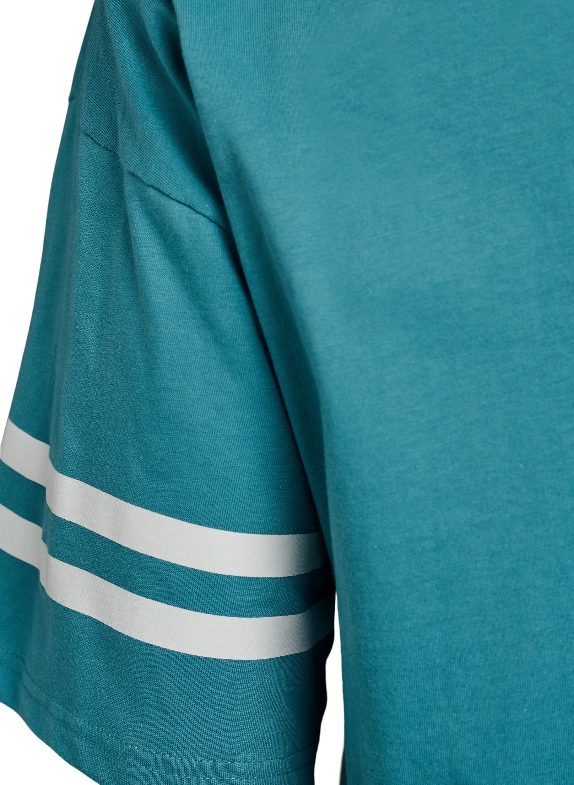 Zizzi Sportief oversized college T-shirt, Blauw, Packshot image number 3