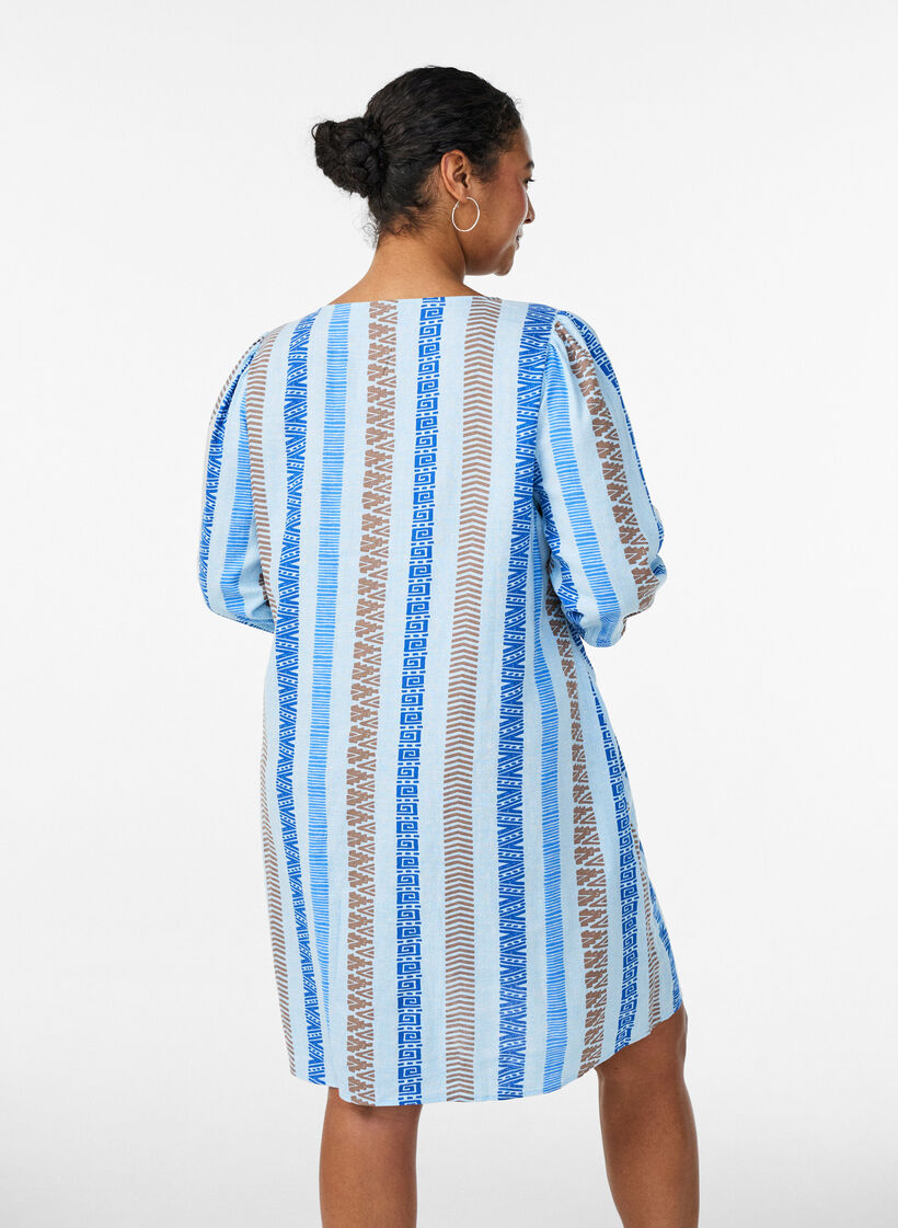 Korte jurk in linnen en viscose met 3/4 mouwen, Blauw, Model image number 2