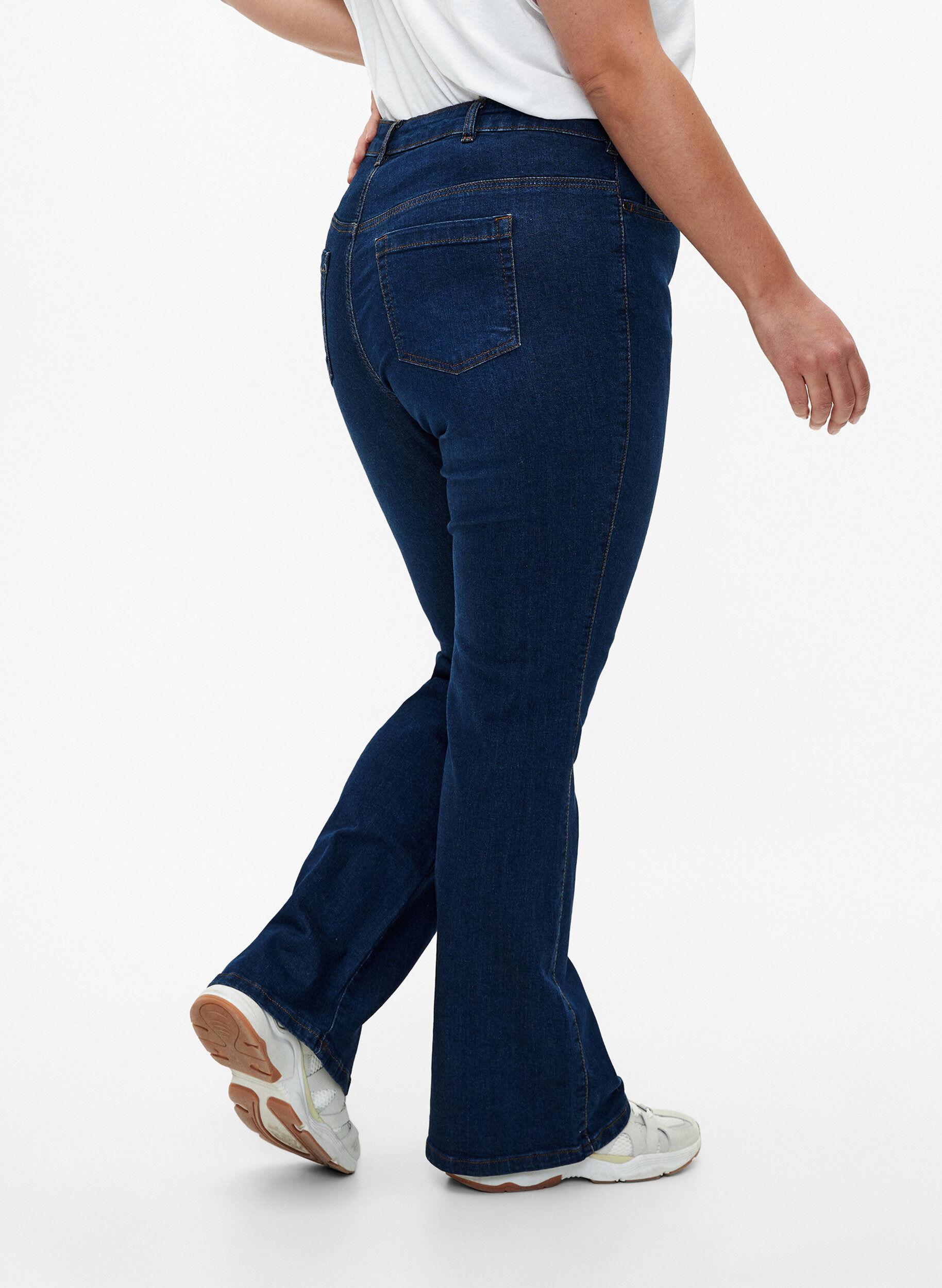 Zizzi Ellen bootcut jeans met hoge taille, Blauw, Model image number 3