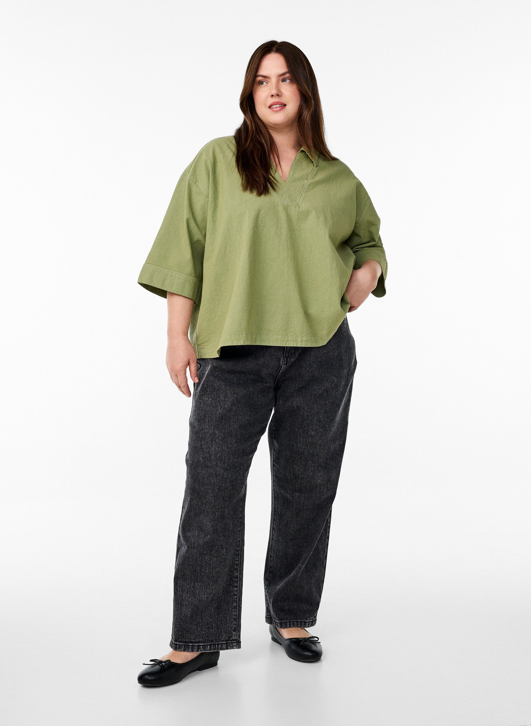 Zizzi Losse blouse met kraag en 1/2 mouwen, Groen, Model image number 1