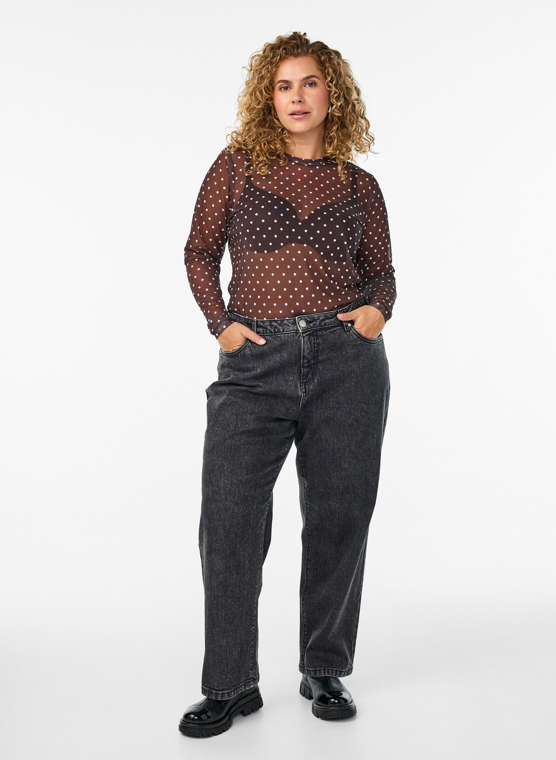 Zizzi Mesh blouse met stippen, Bruin, Model image number 1