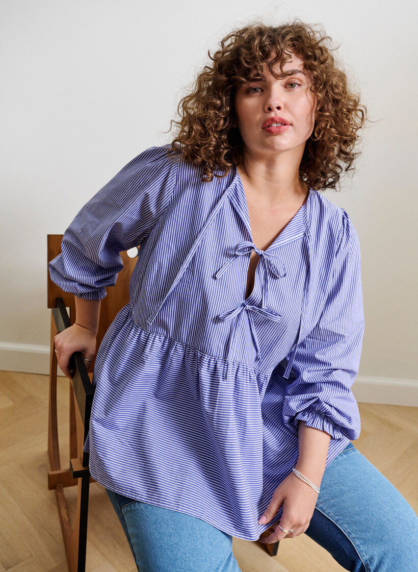 Gestreepte katoenen blouse met strik detail, Baja Blue Stripe, Image
