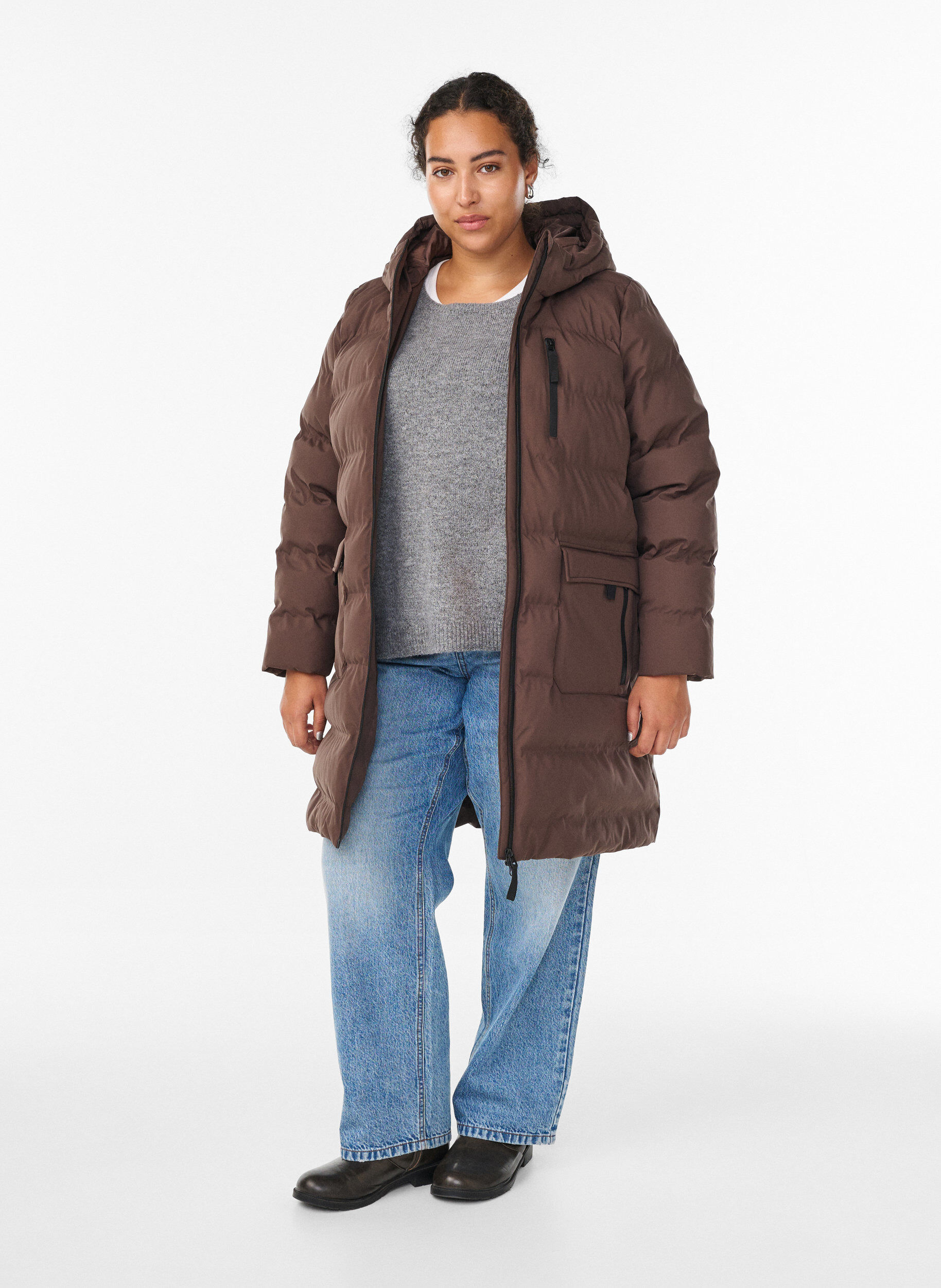 Zizzi Pufferjas met capuchon en zakken, Bruin, Model image number 1