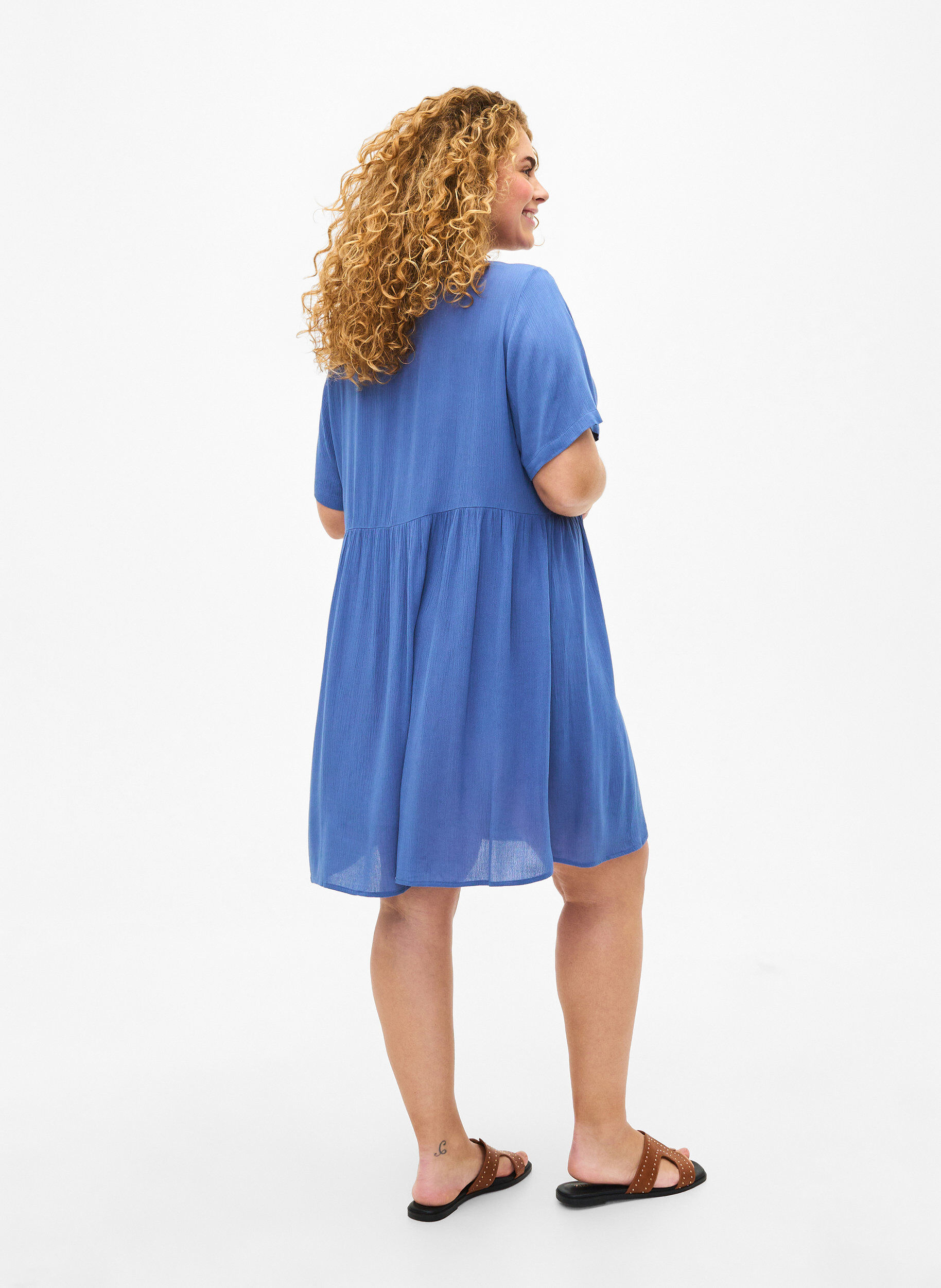 Zizzi A-lijn viscose jurk met korte mouwen, Moonlight Blue, Model image number 1