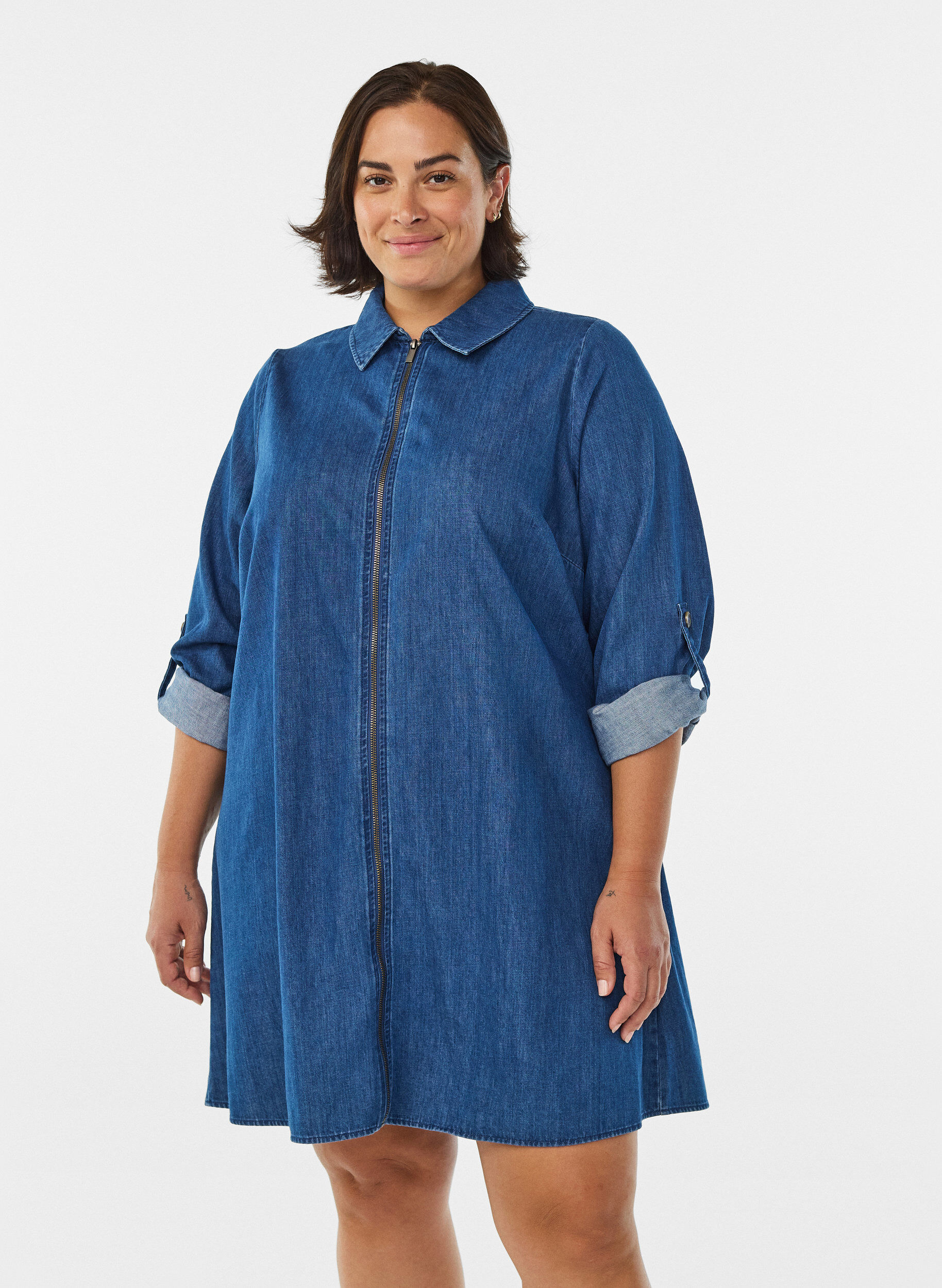 Korte denim jurk met rits, Blauw, Model
