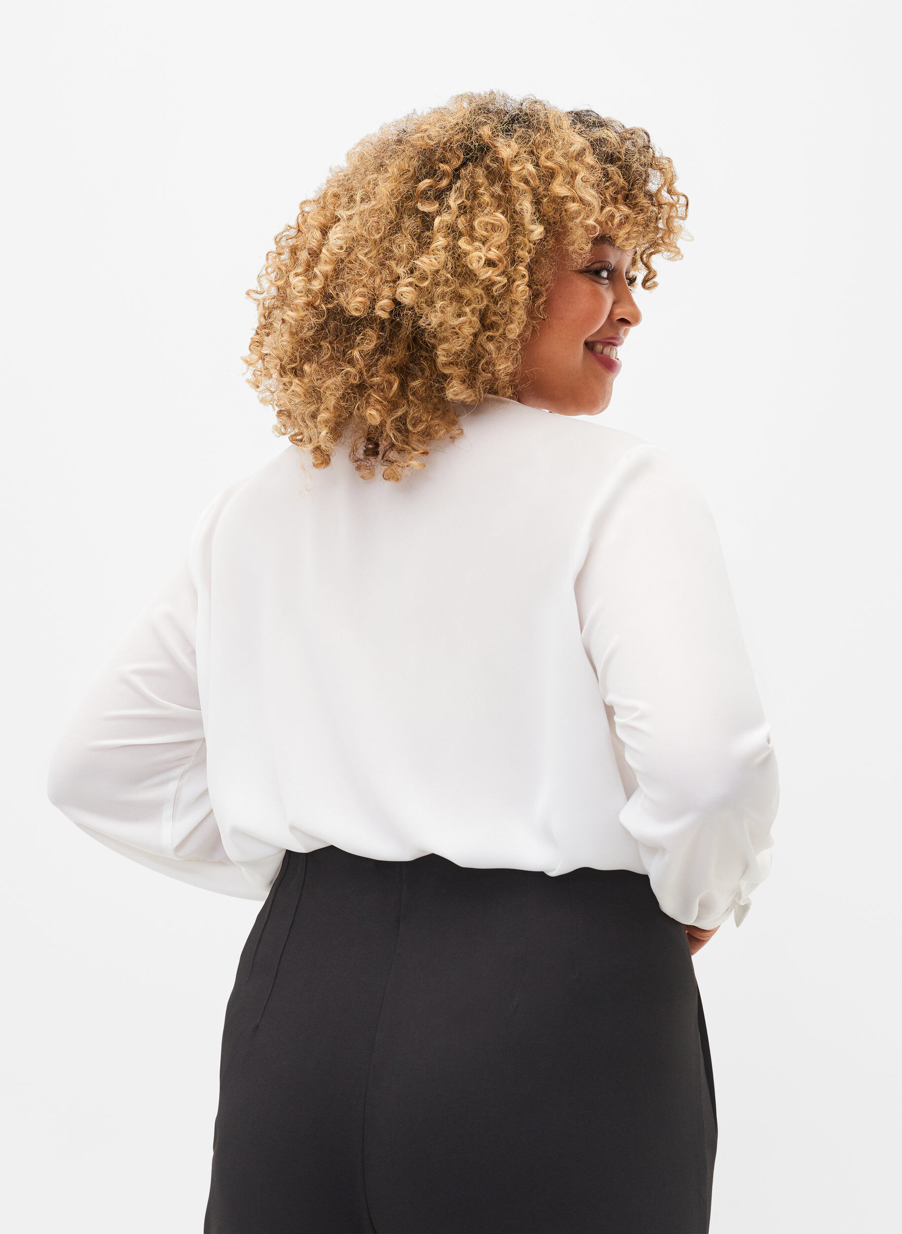 Zizzi Effen shirt met V-hals, Bright White, Model image number 1