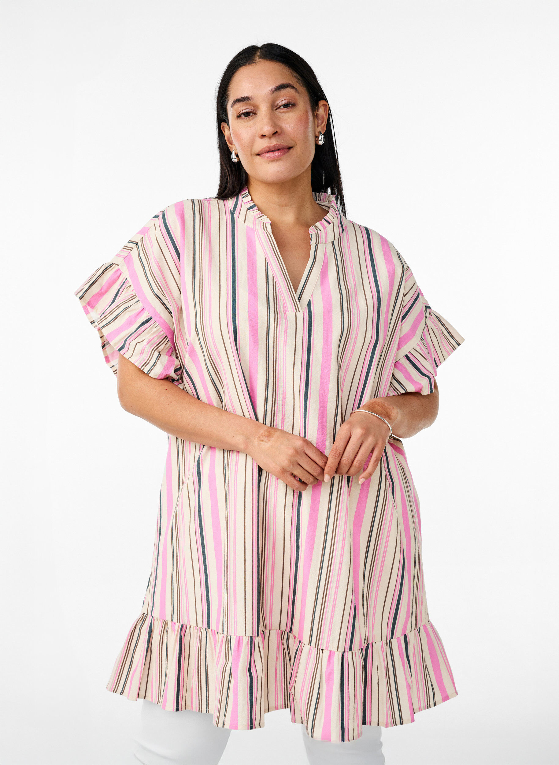 Zizzi Tunic met V-hals en ruchesdetails, Vanille, Model image number 0