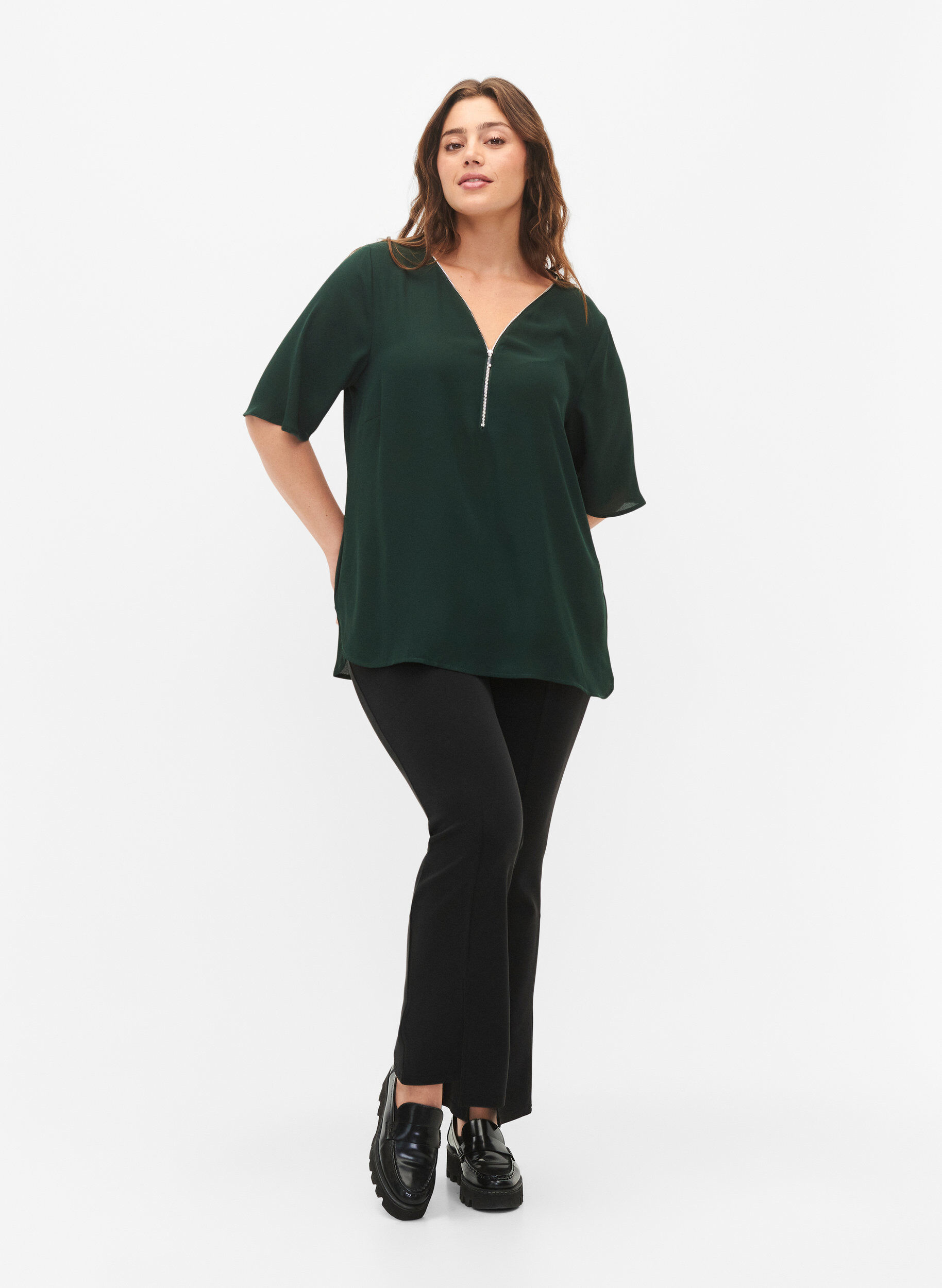 Zizzi V-hals blouse met rits, Scarab, Model image number 2