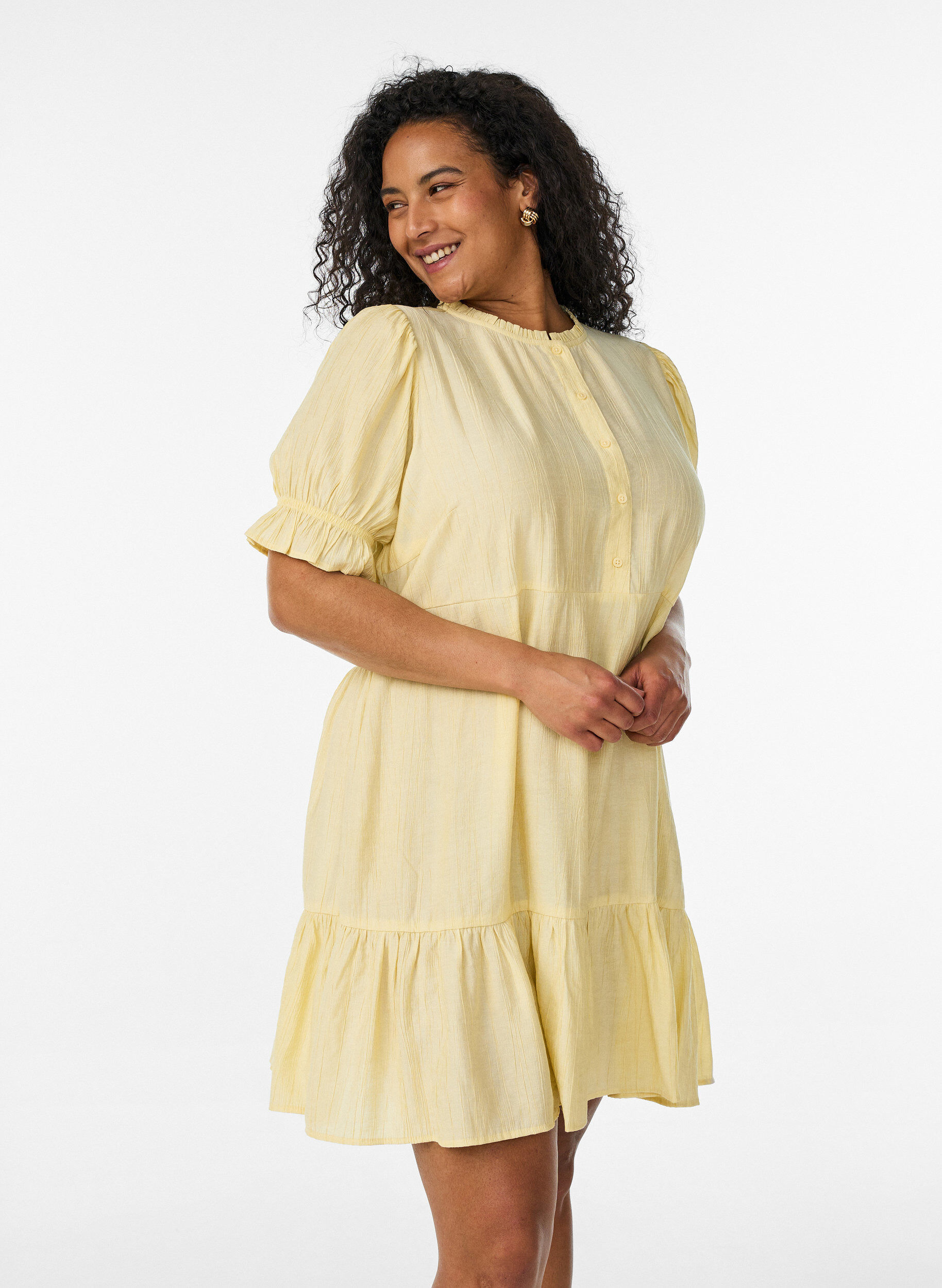 ZizziKorte viscose jurk met ruchesdetails, Geel, Model image number 0