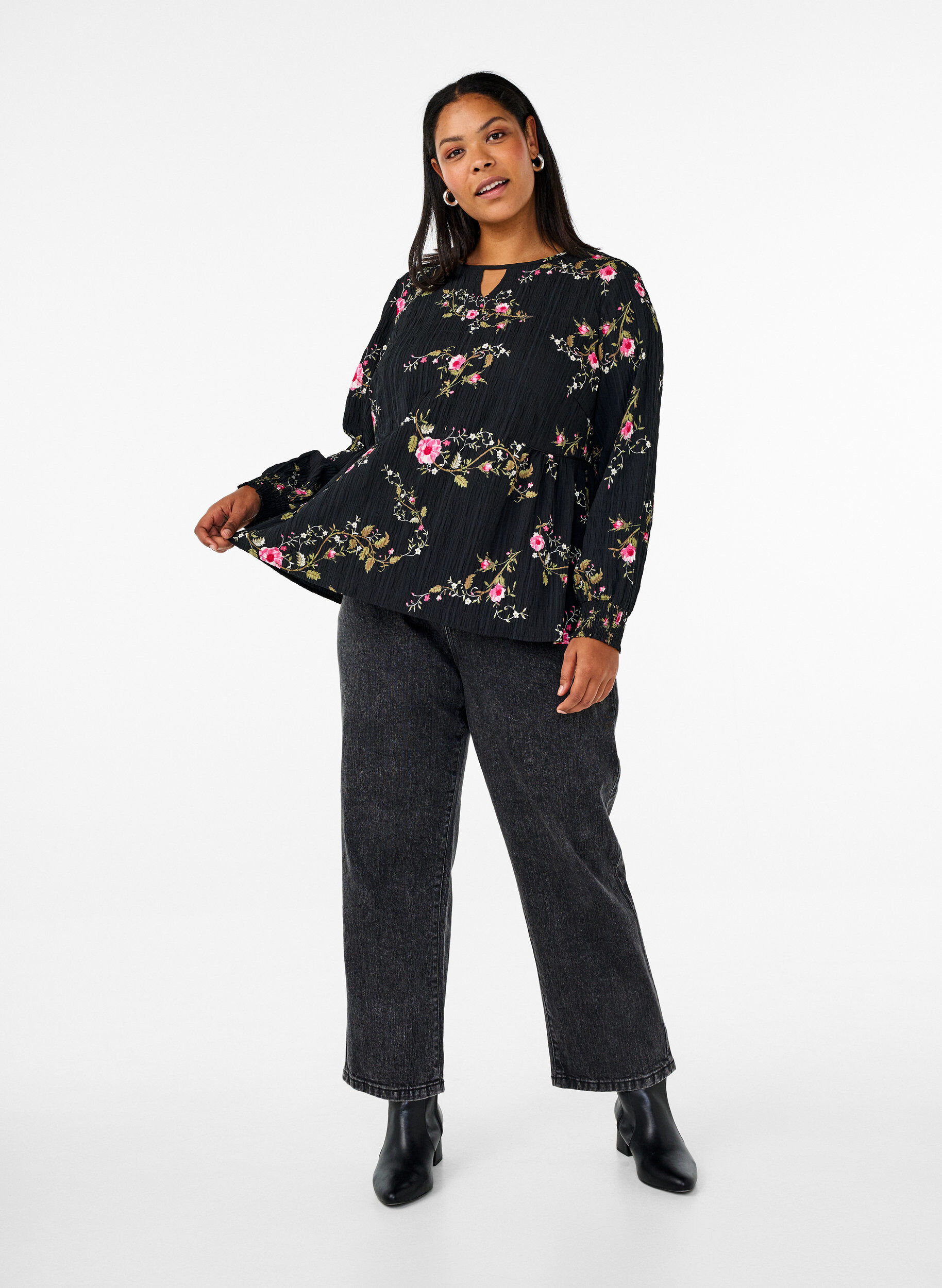 ZizziBlouse met lange mouwen en bloemenprint, Zwart, Model image number 1