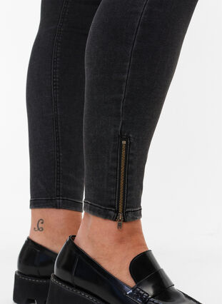 Cropped Amy jeans met rits, Grey Denim, Model image number 2