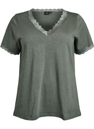 T-shirt met kanten rand, Groen