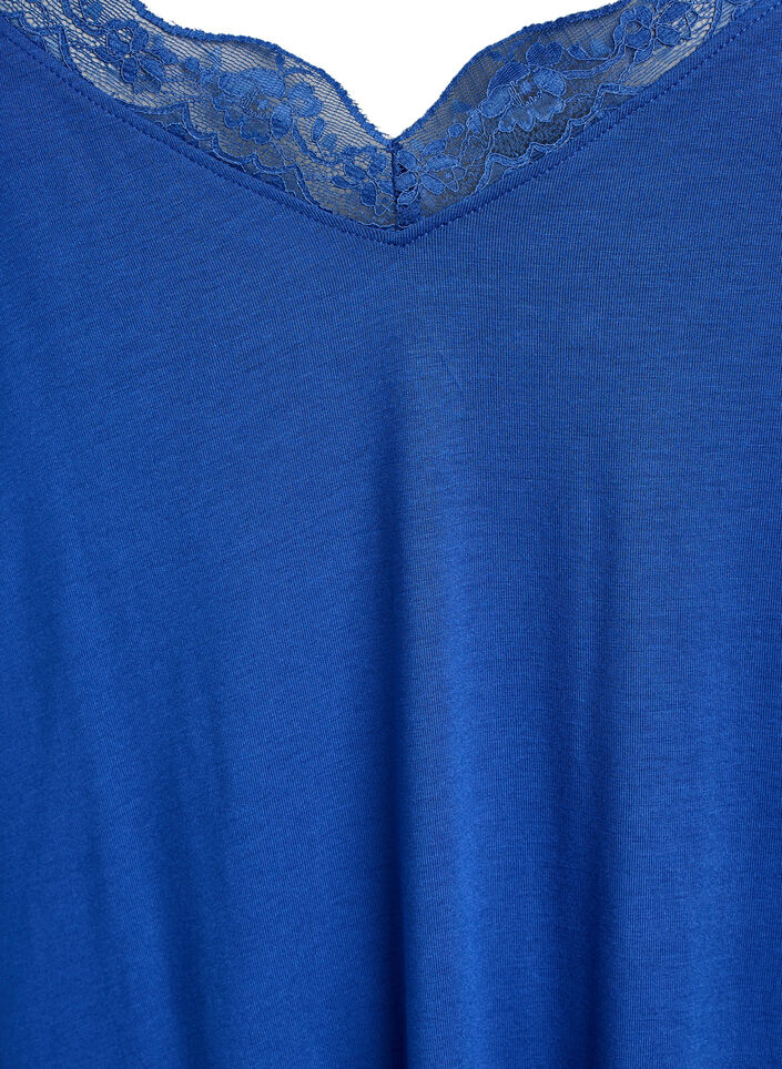 Nachtjapon van viscose met kanten randje, Blauw, Packshot image number 2