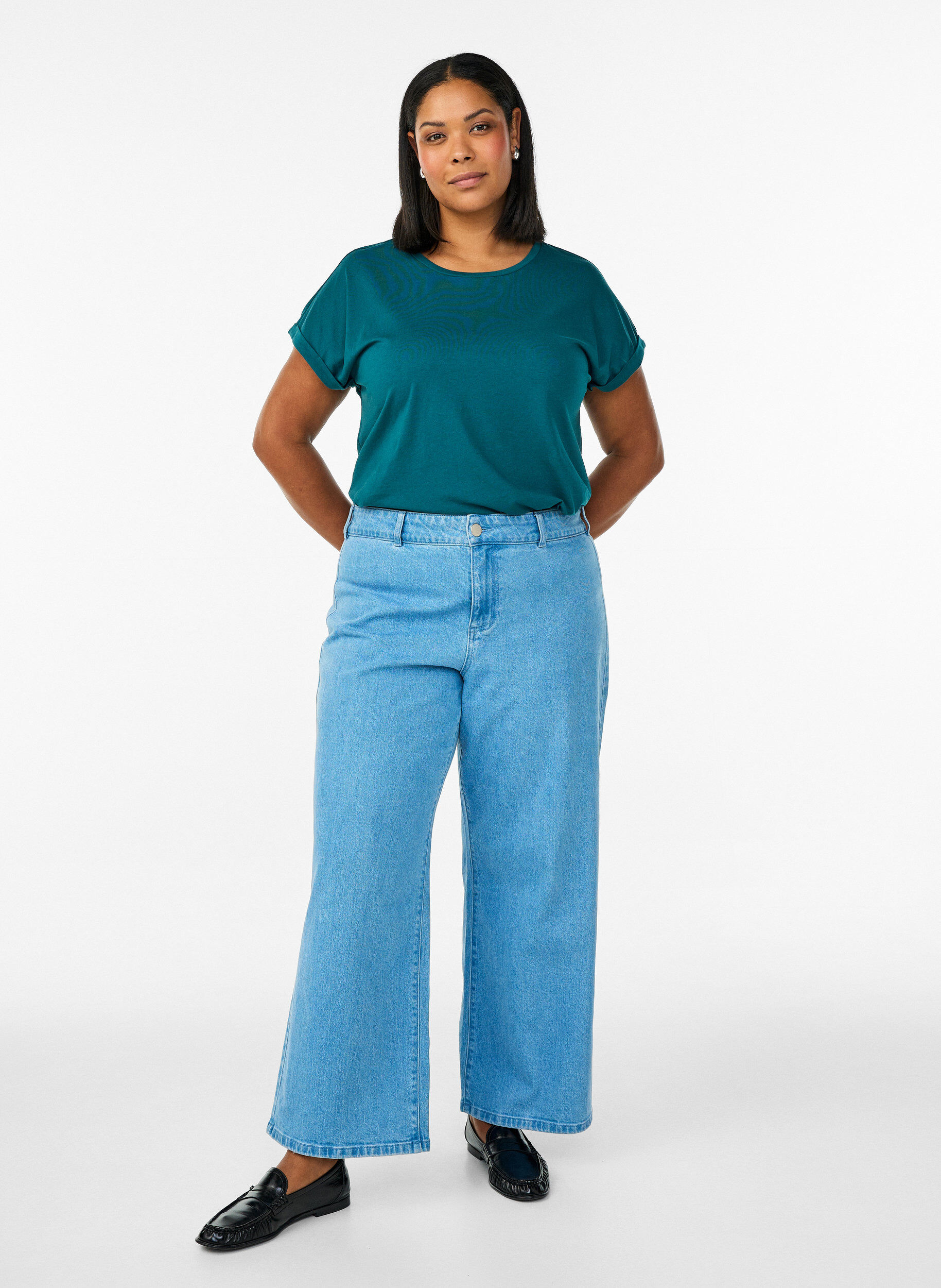 Zizzi T-shirt met korte mouwen van katoenmix, Groen, Model image number 1