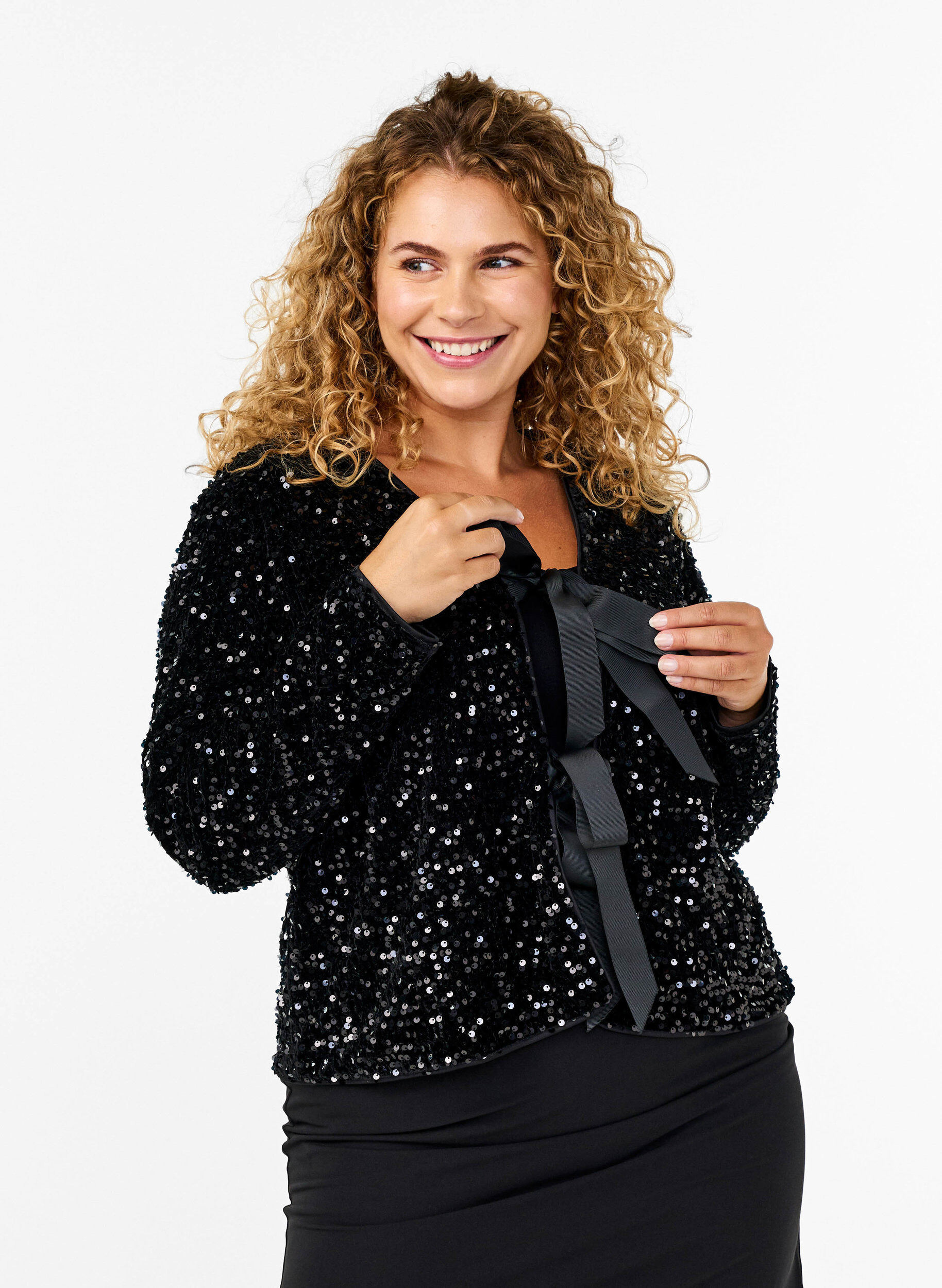Zizzi Pailletten blouse met strikdetails, Black, Model image number 0