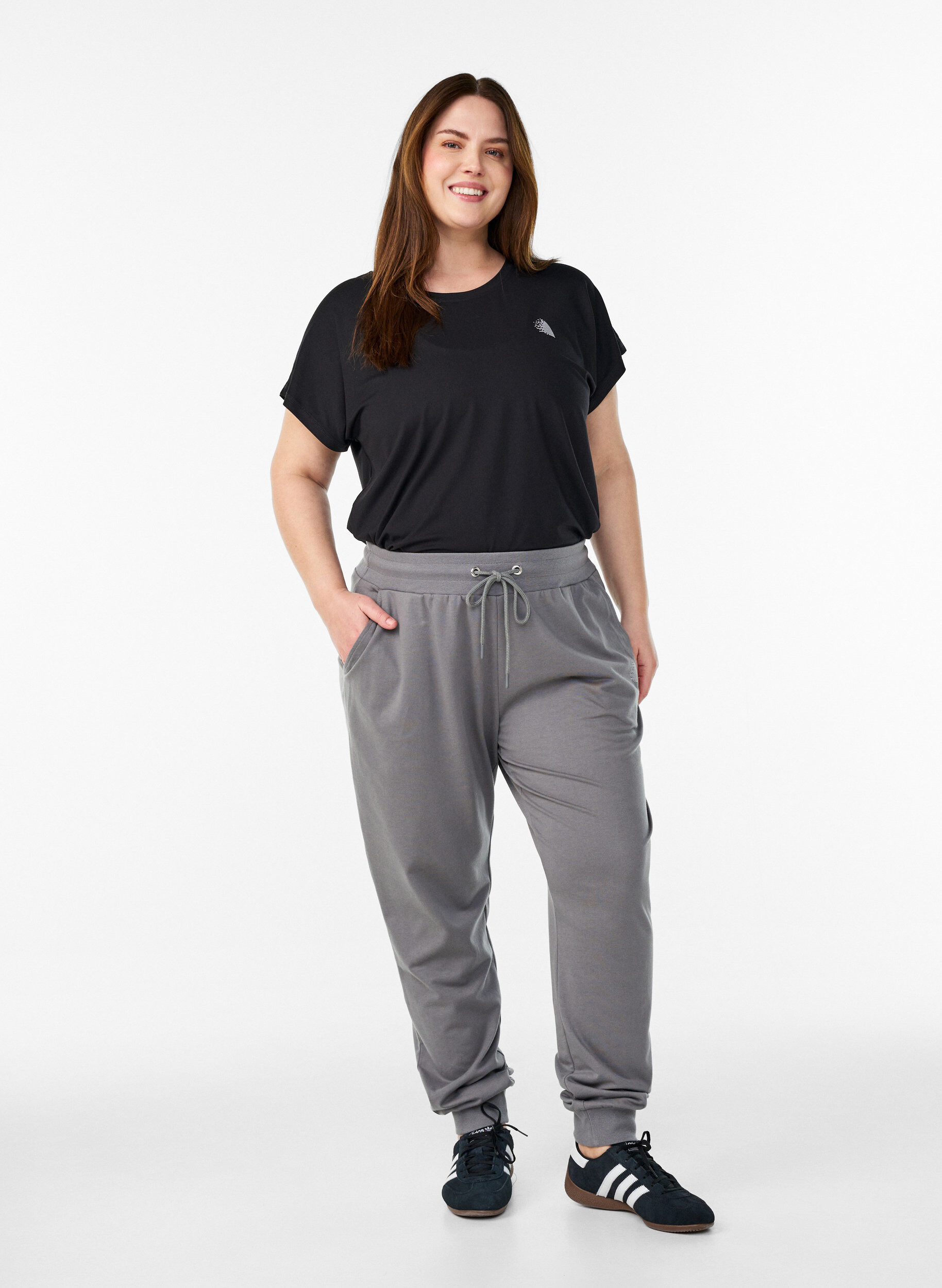 ZizziLosse trainingsbroek met zakken, Grijs, Model image number 1