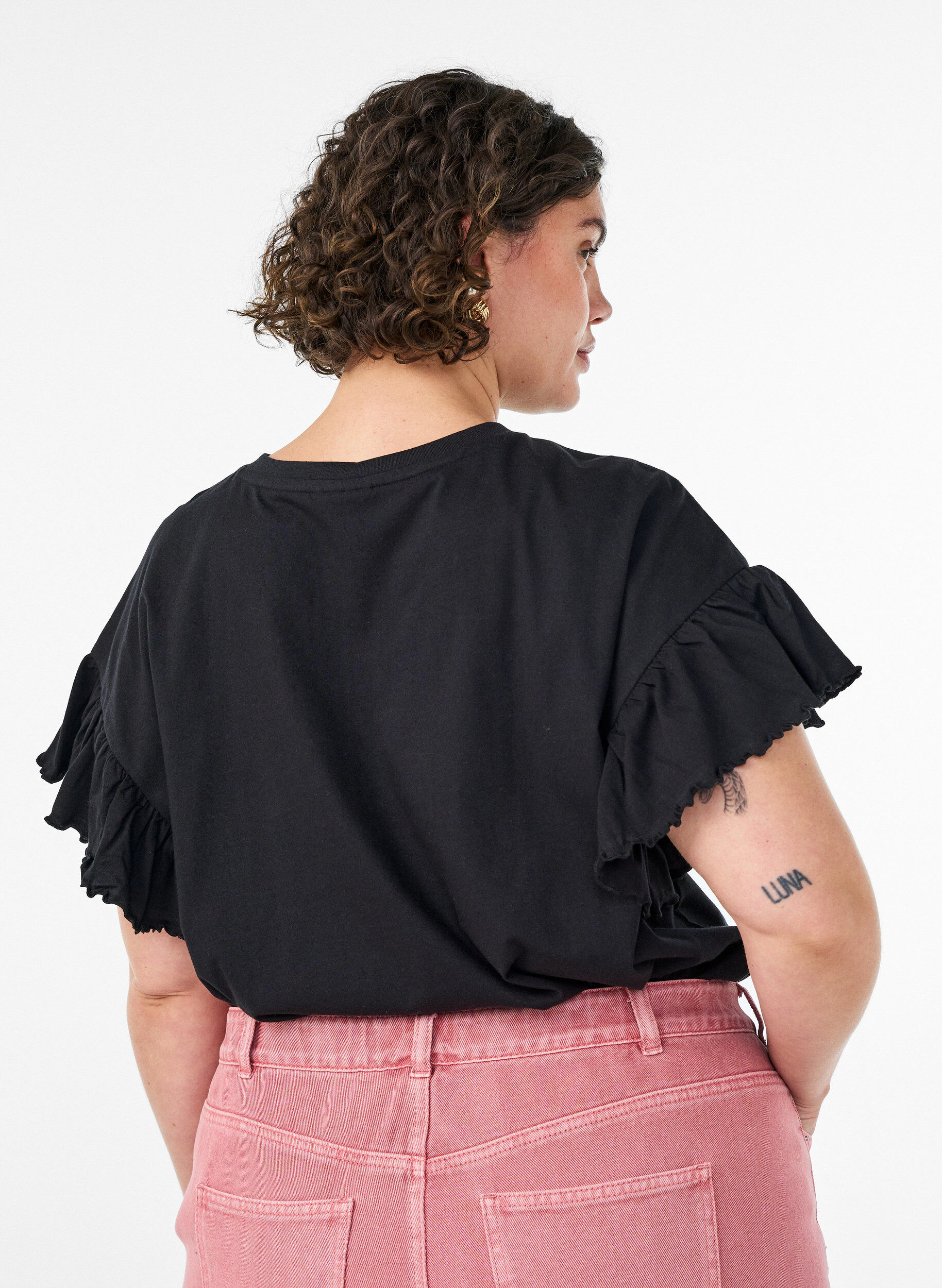 ZizziT-shirt van biologisch katoen met ruches mouwen, Zwart, Model image number 2