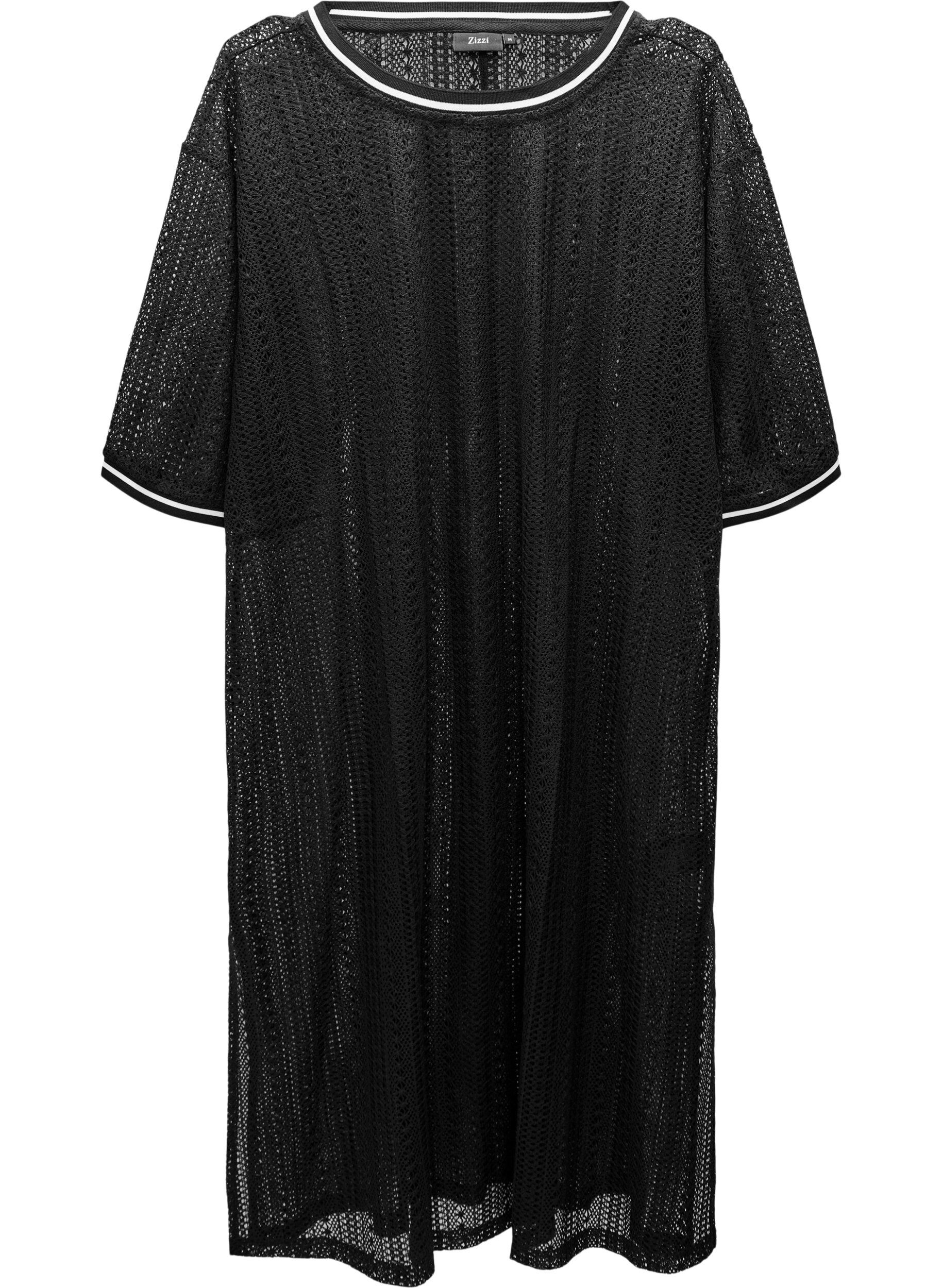 Midi-jurk met een opengewerkt patroon en korte mouwen