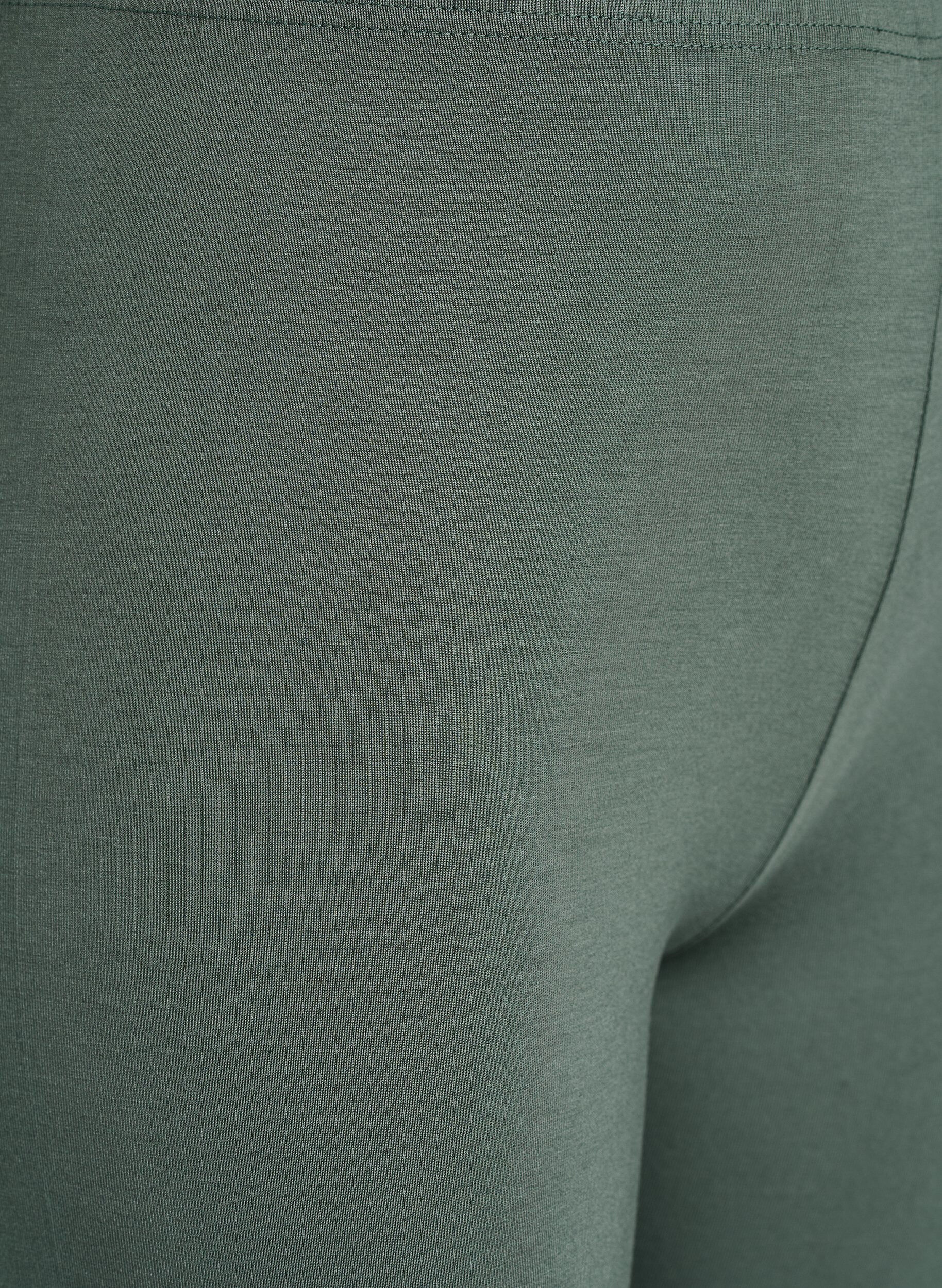 ZizziBasic 3/4 legging in viscose, Groen, Packshot image number 2