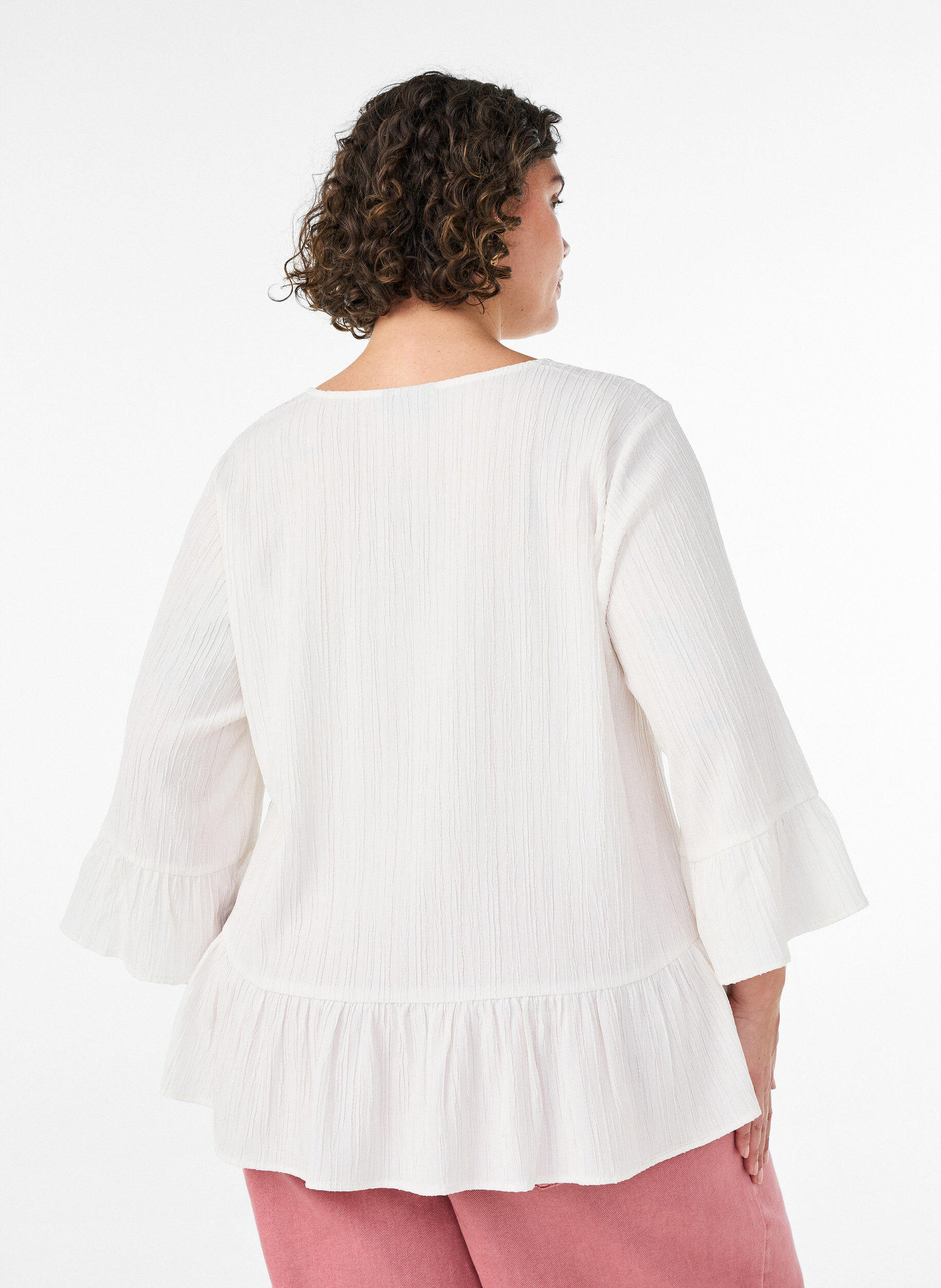 ZizziBlouse met textuur, V-hals en ruches, Vanille, Model image number 2