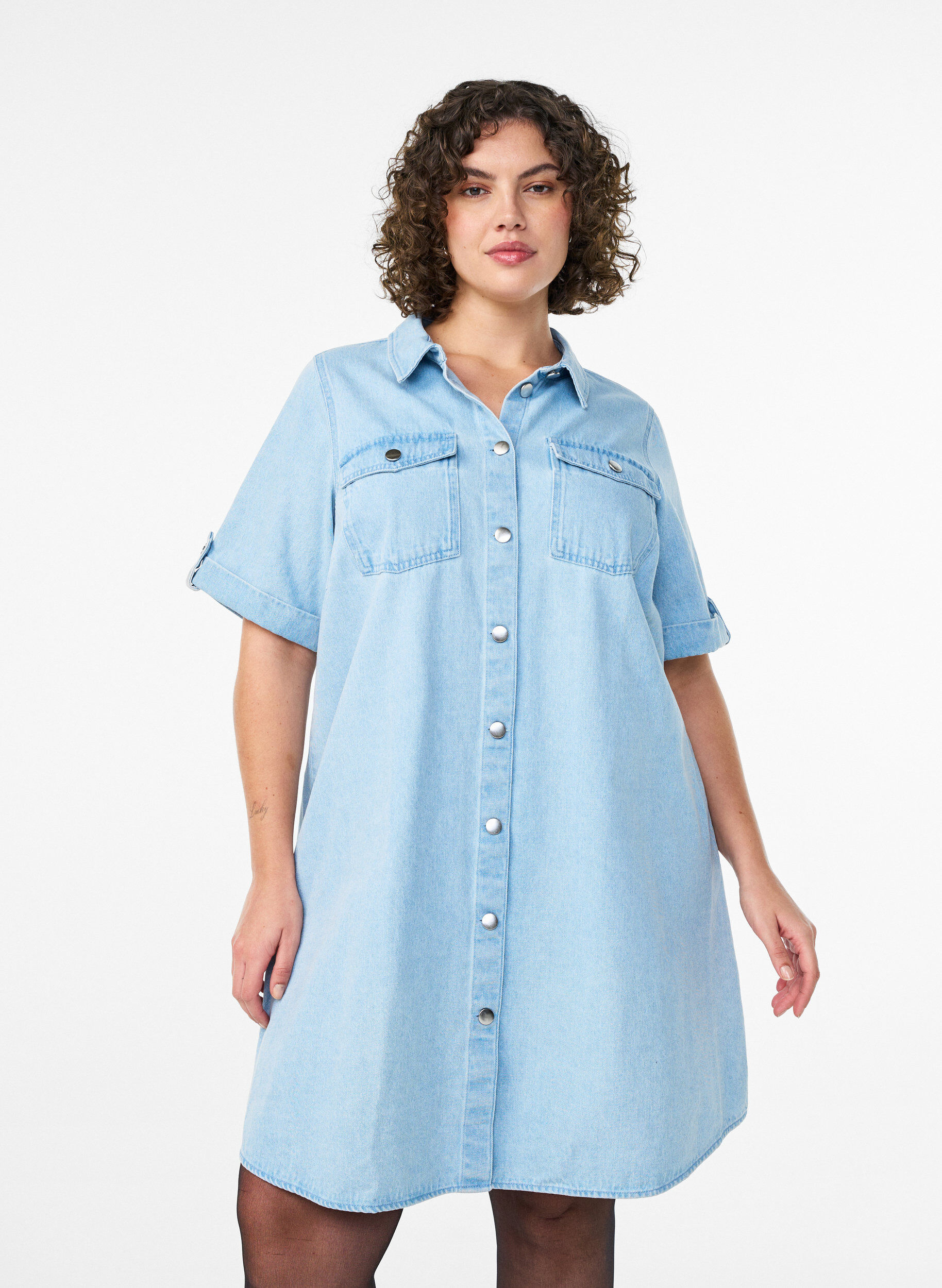 Denimjurk met korte mouwen en knopen, Blauw, Model