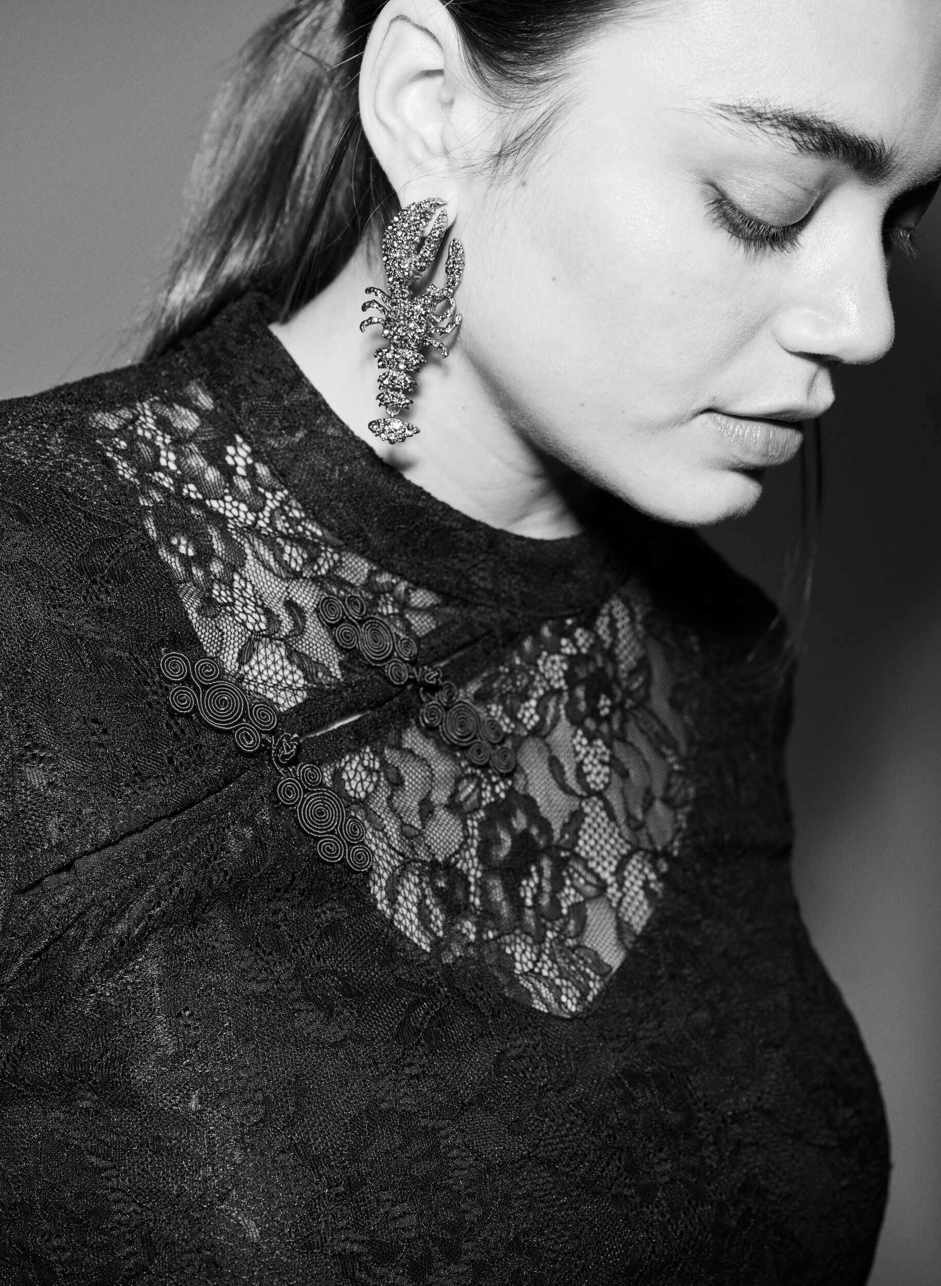 Zizzi Kanten blouse met twistdetail en korte mouwen, Zwart, Image image number 0