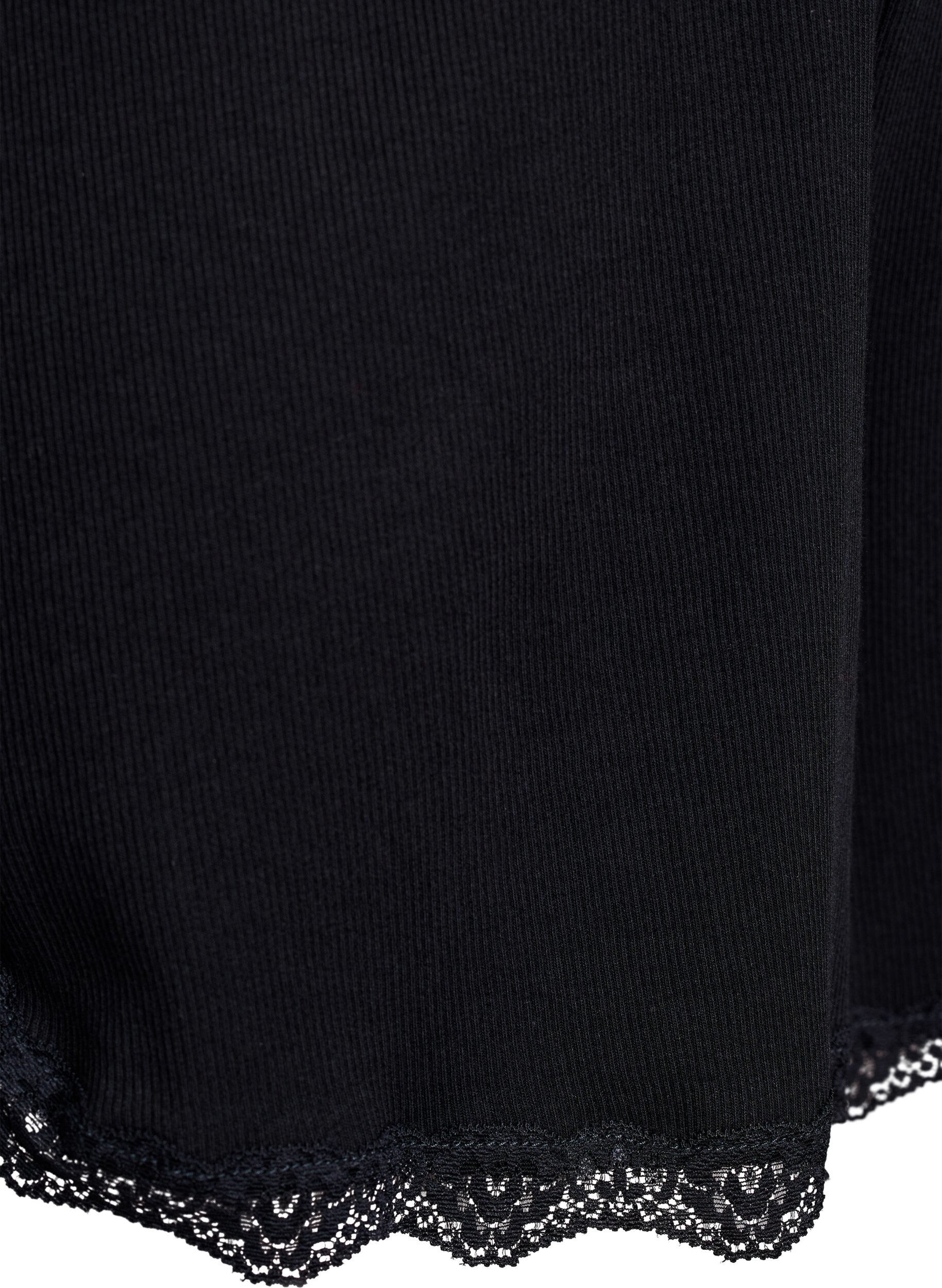 Zizzi Lichte nachtshorts met ribde structuur en kanten afwerking, Zwart, Packshot image number 3