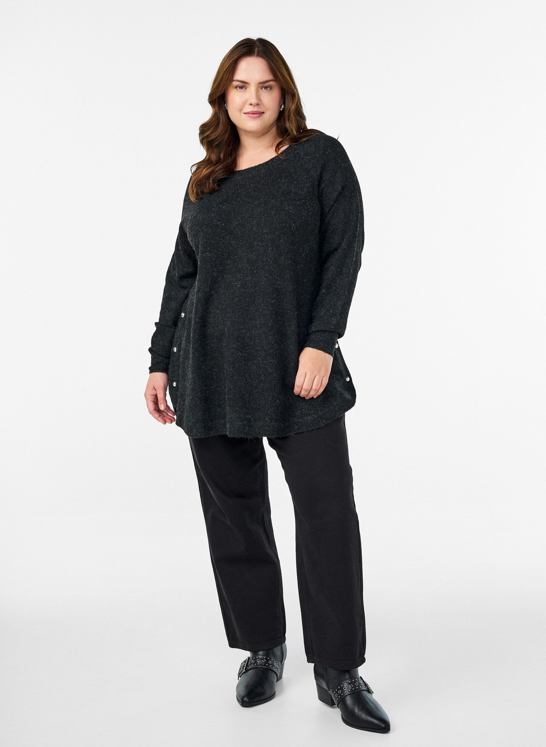 Zizzi Lange gebreide blouse met bolknopen, Grijs, Model image number 1