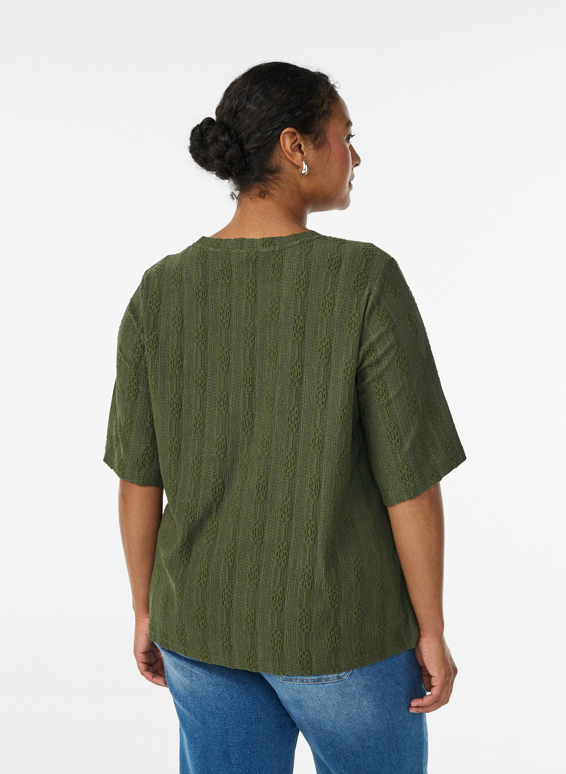 Zizzi Blouse met structuurpatroon en korte mouwen, Groen, Model image number 2