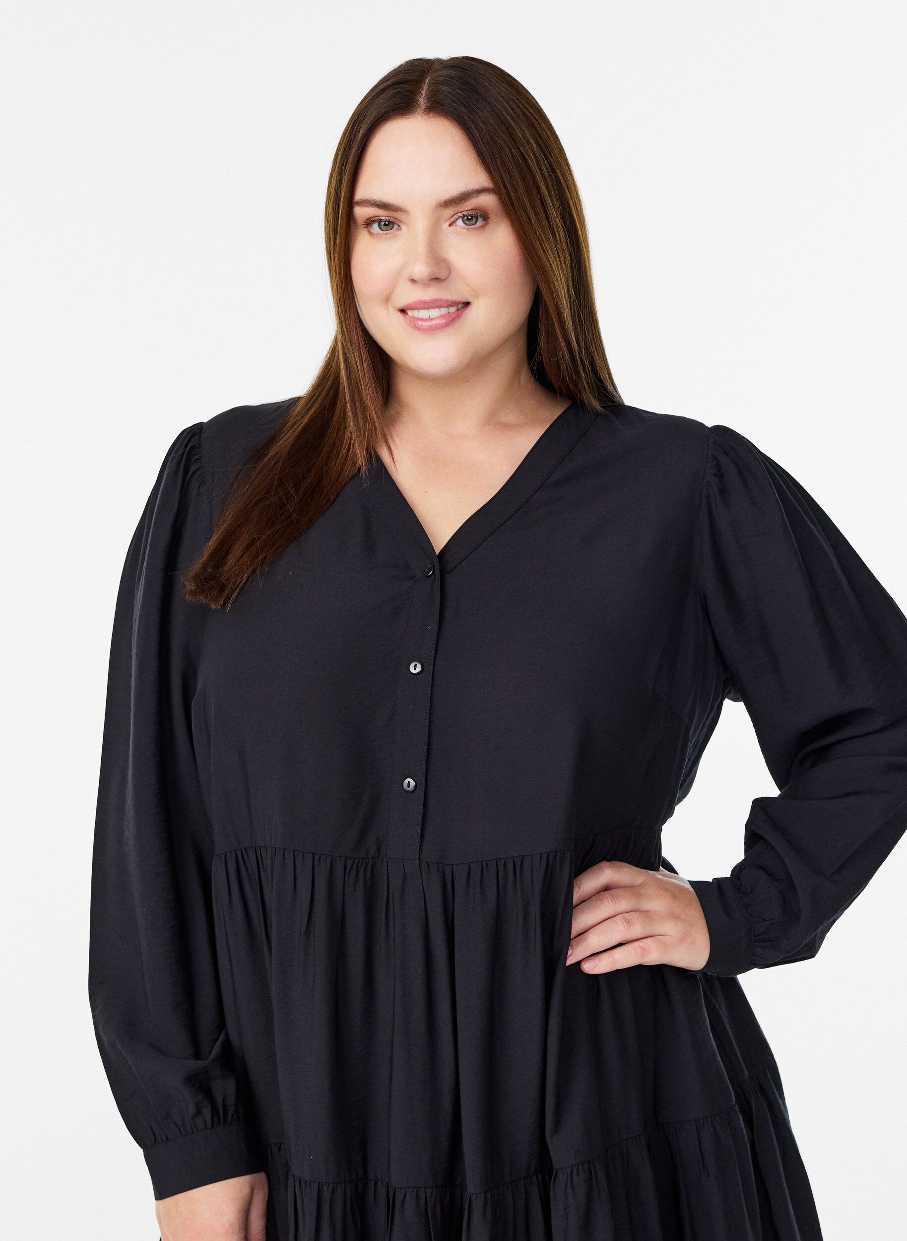 Zizzi Midijurk met V-hals en A-lijn vorm, Zwart, Model image number 2