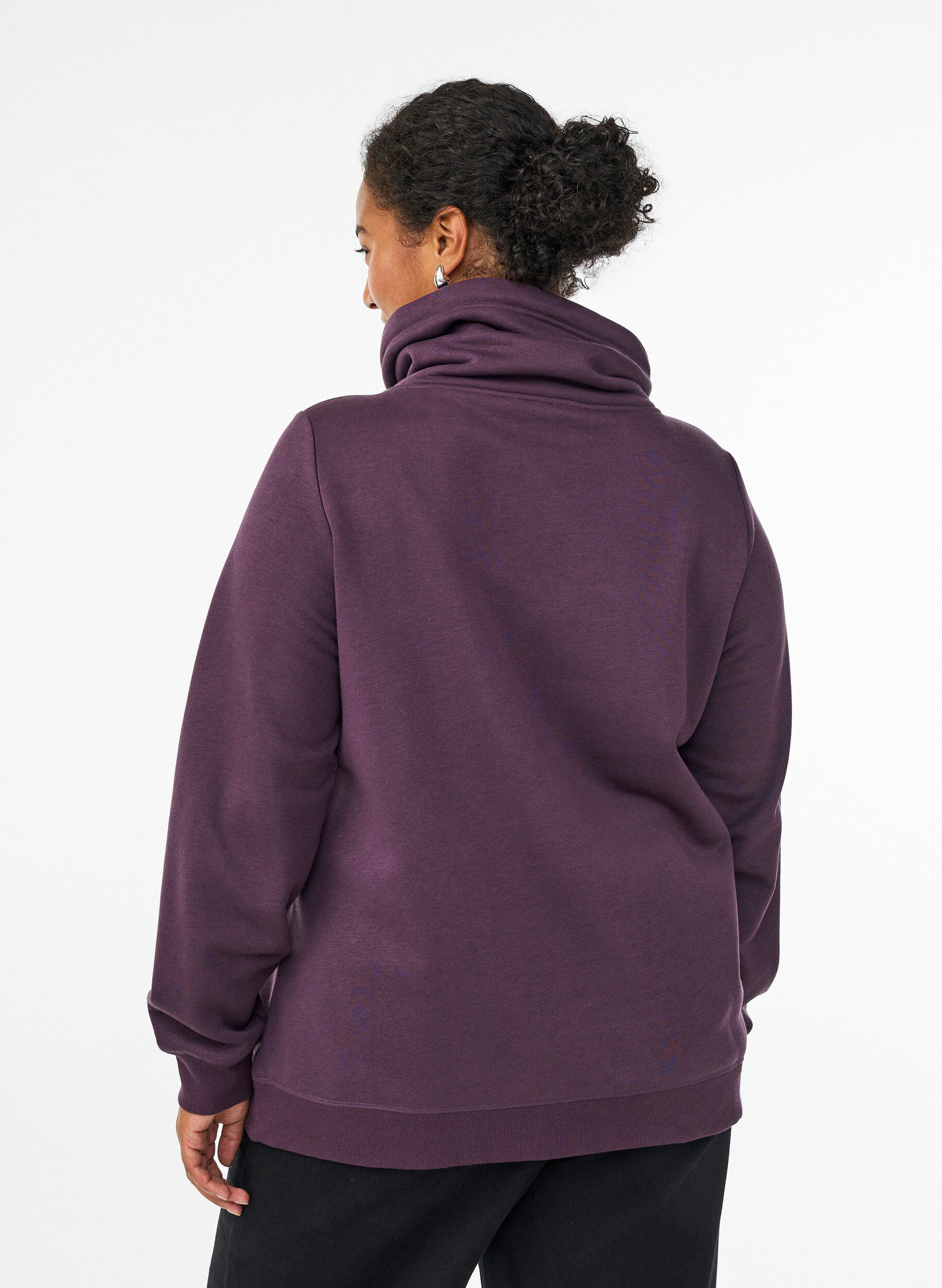 Zizzi Sweatshirt met hoge kraag en zakken, Paars, Model image number 2
