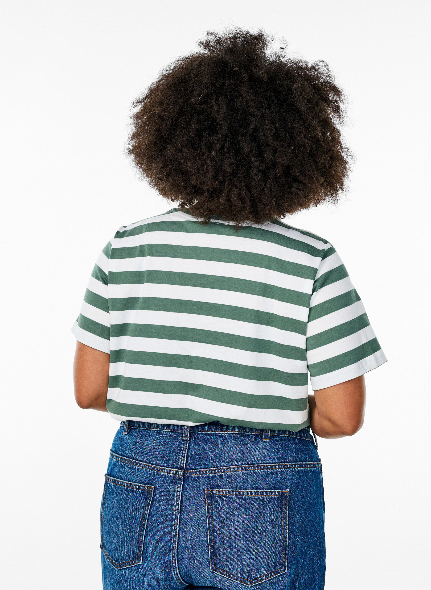 Zizzi Biologisch katoenen T-shirt met strepen en tekst, Groen, Model image number 2