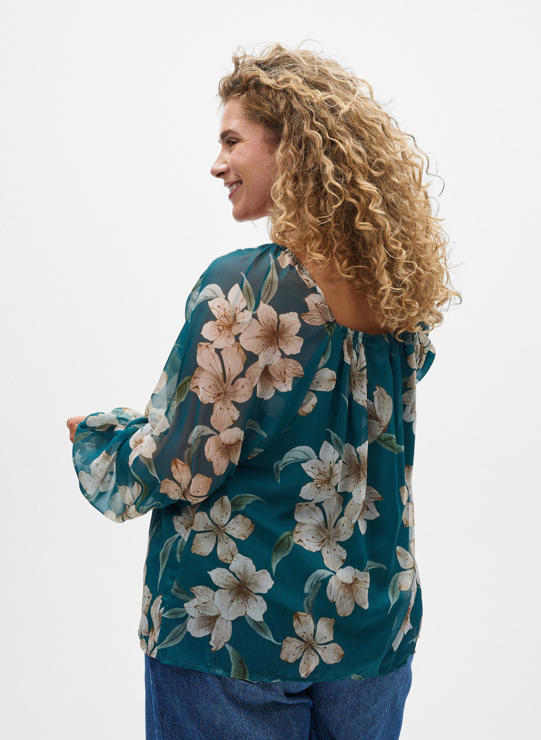 Zizzi Chiffon blouse met bloemenprint en lange mouwen, Groen, Model image number 2