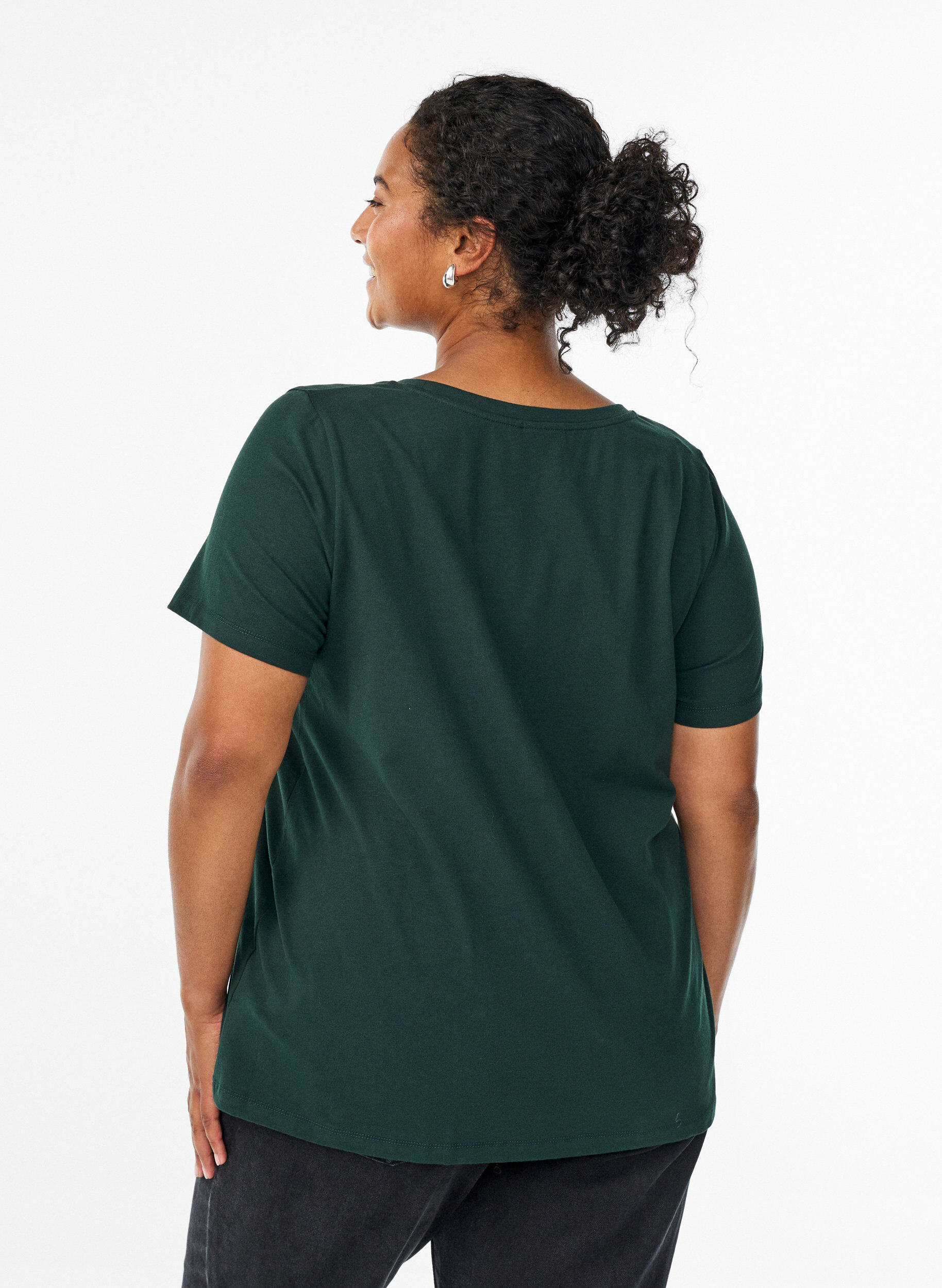 Zizzi Effen basic katoenen T-shirt, Groen, Model image number 2