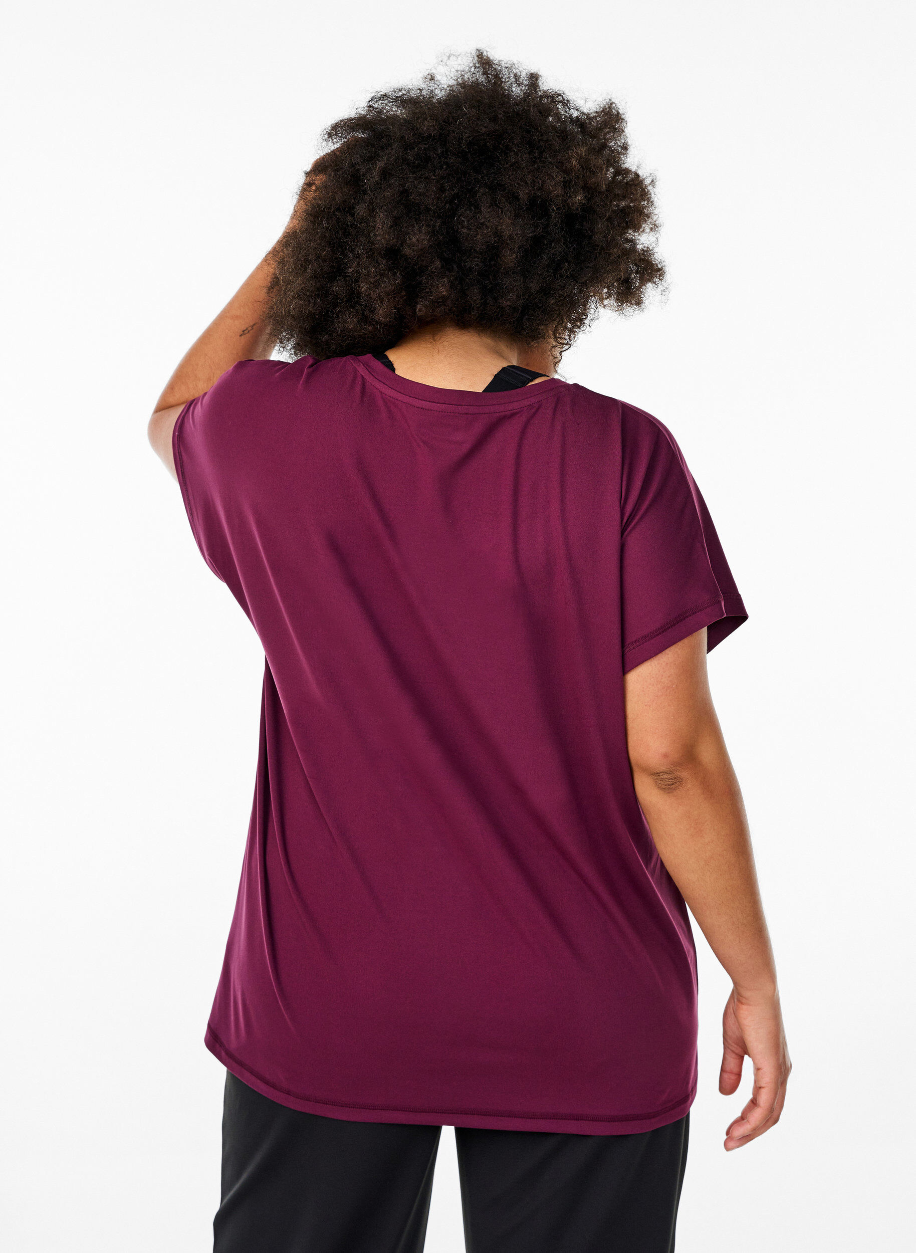 Zizzi Losvallend trainings-T-shirt met V-hals, Rood, Model image number 2