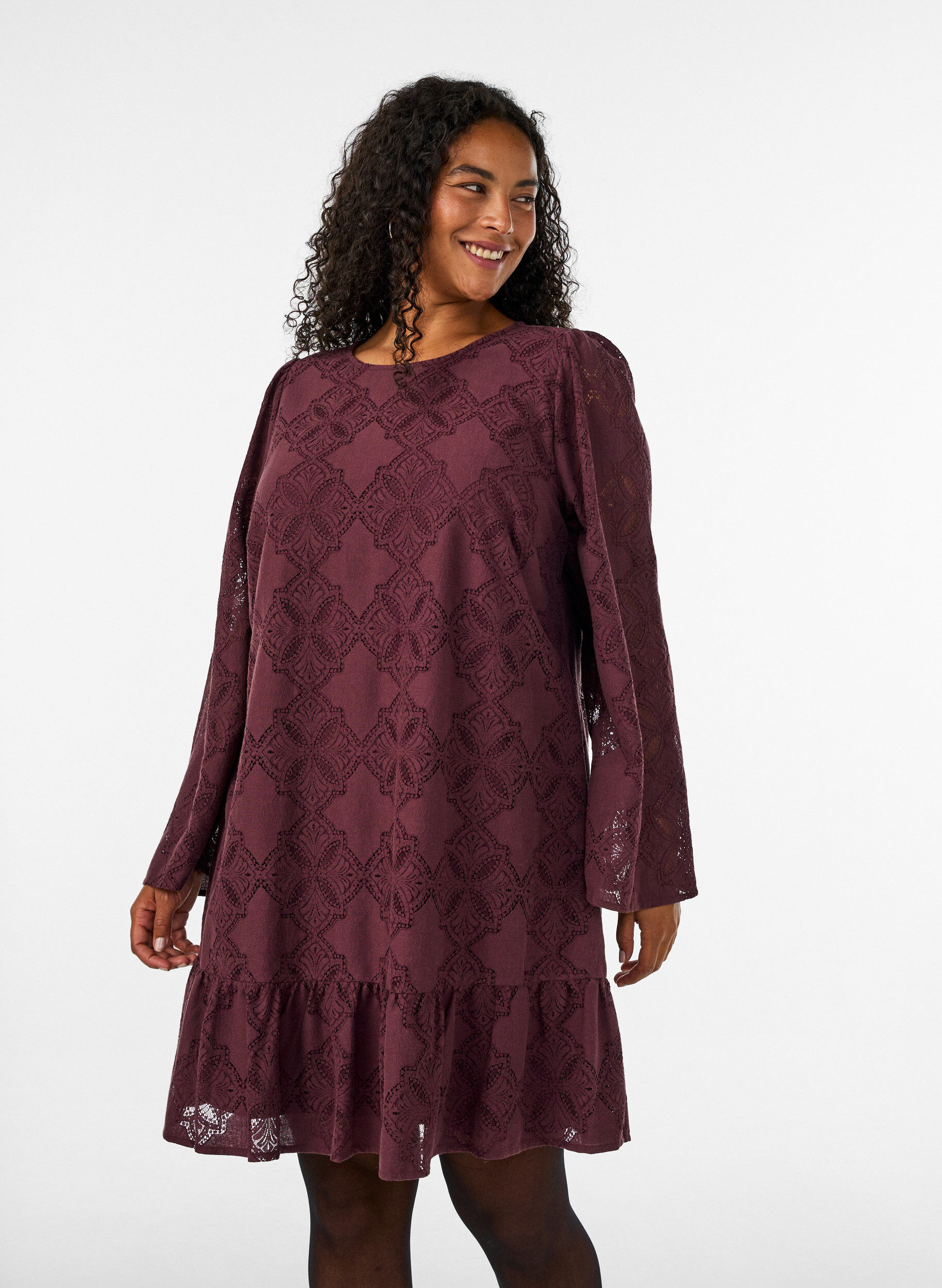 ZizziKanten jurk met lange mouwen en ruchezoom, Donker Bordeaux, Model image number 0