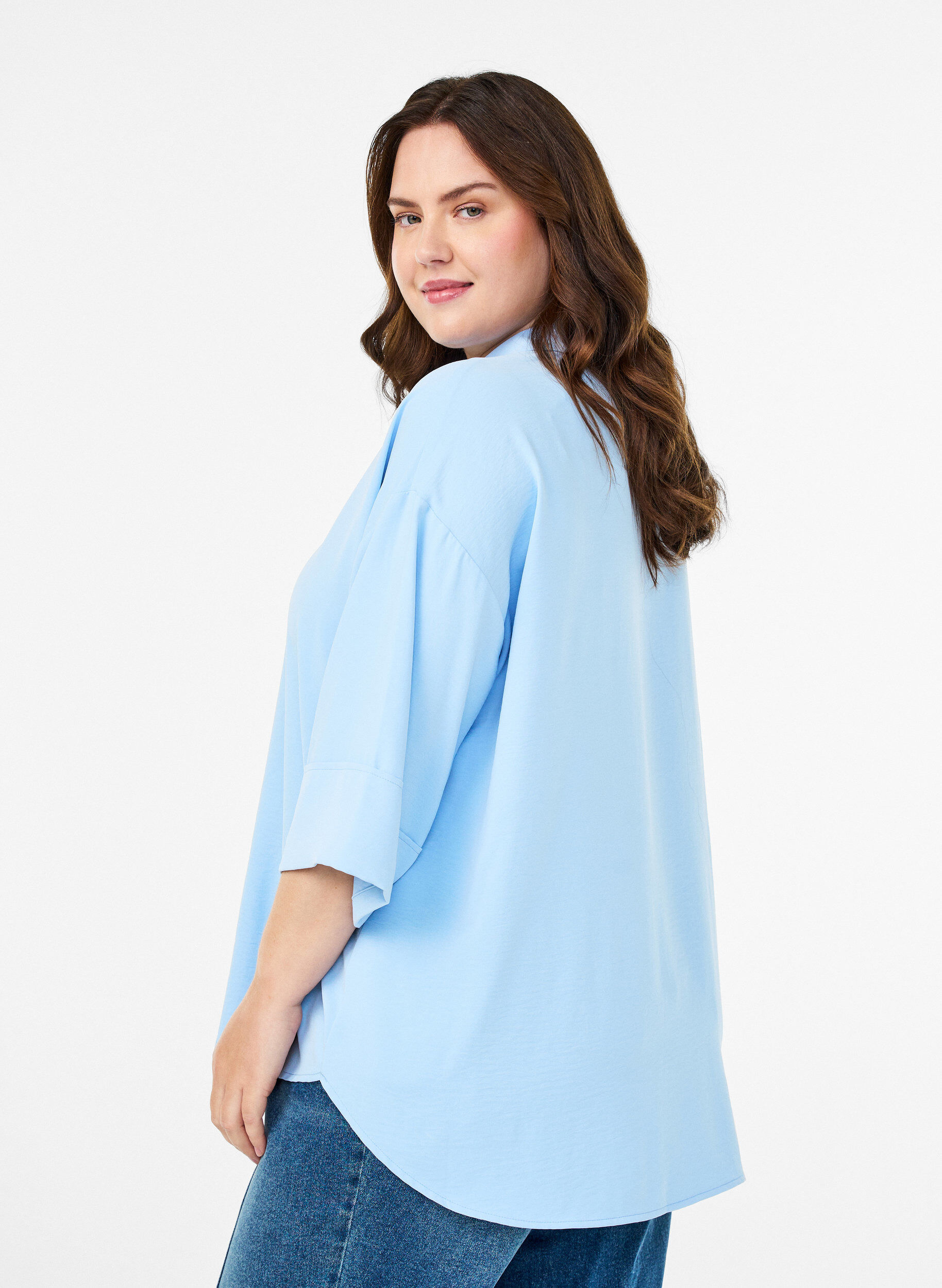 Zizzi Losse shirt met een V-hals en 3/4 mouwen, Blauw, Model image number 2