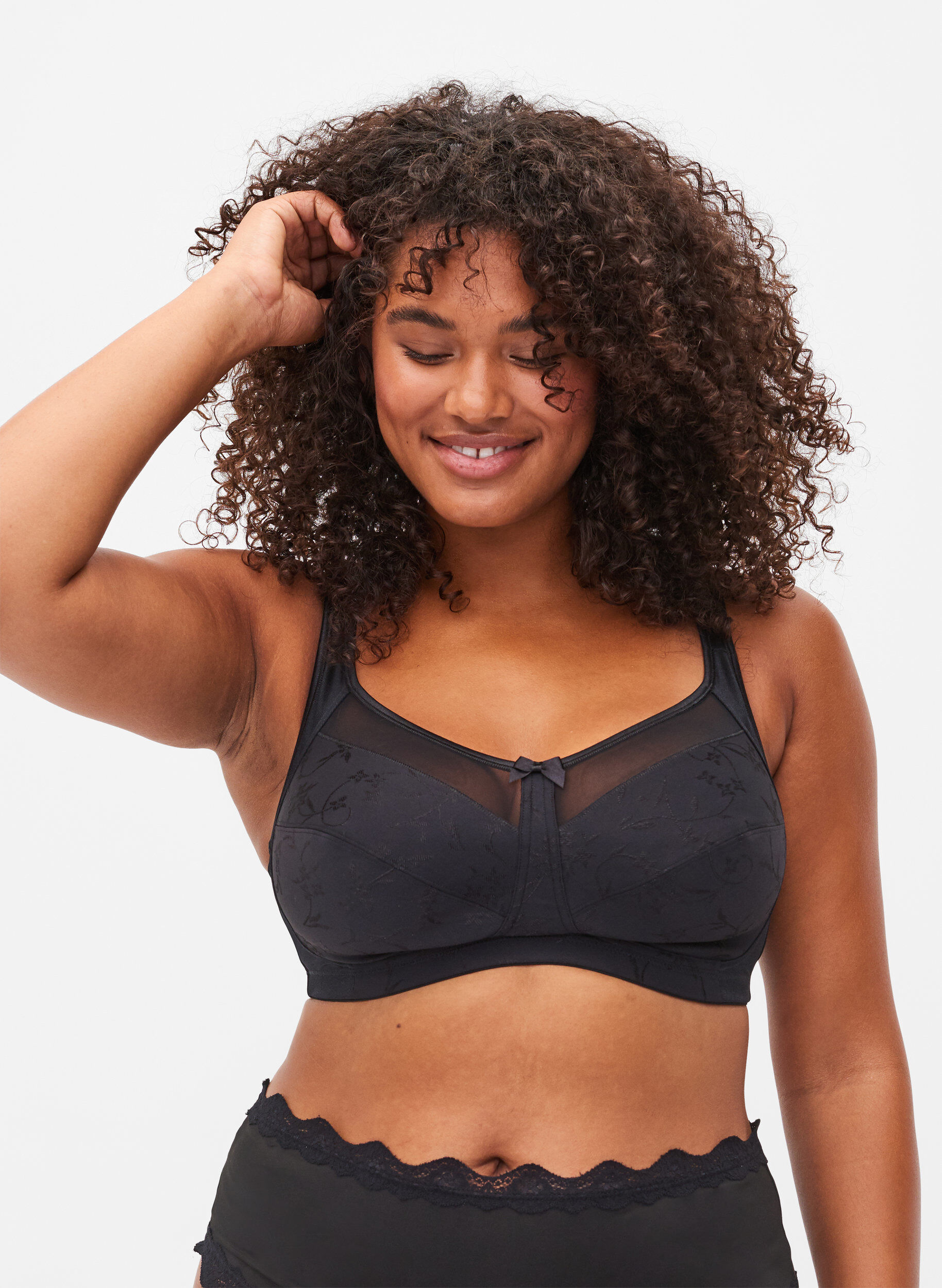 Zizzi Beha met mesh details, Black, Model image number 0